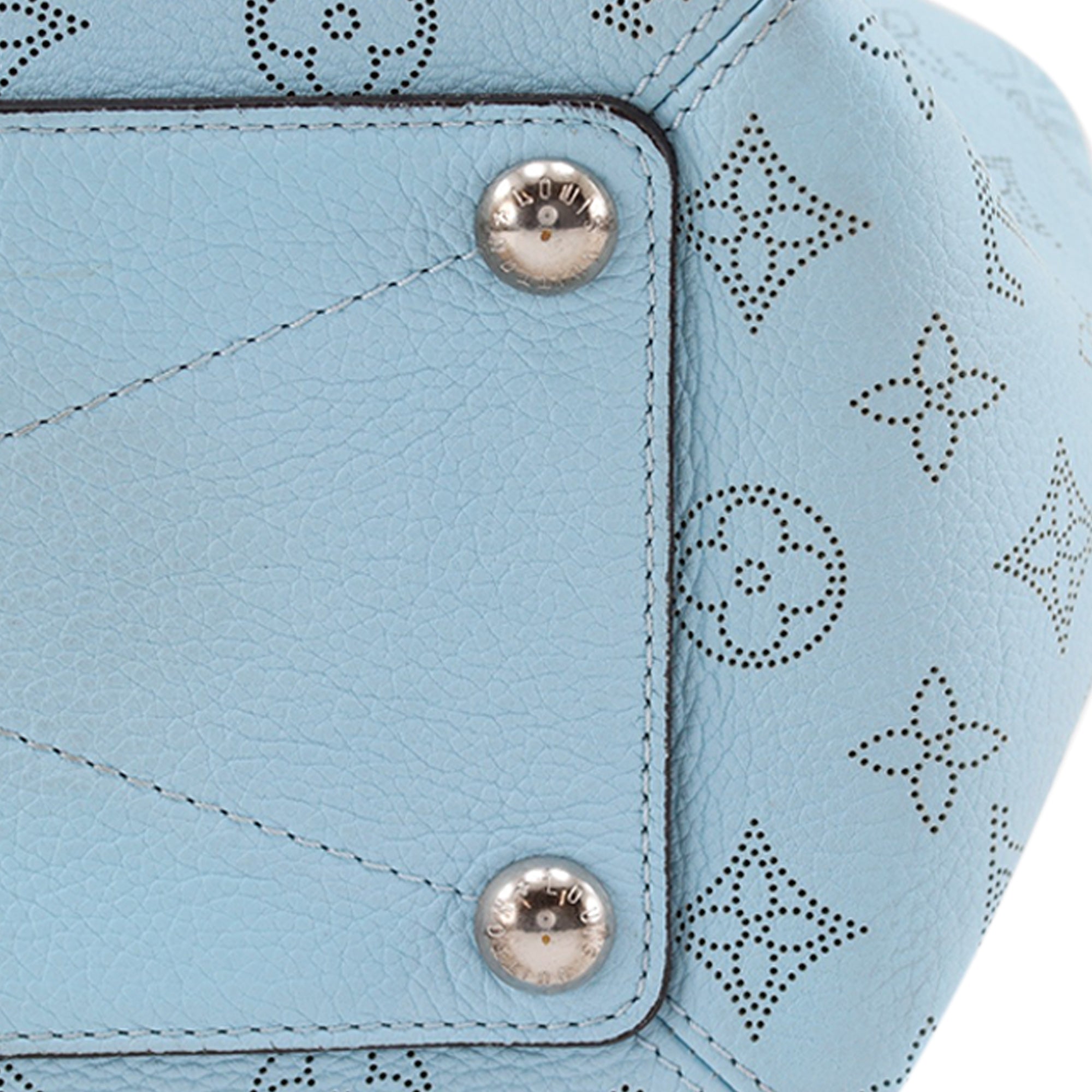 Louis Vuitton Mahina Babylone PM - image 24