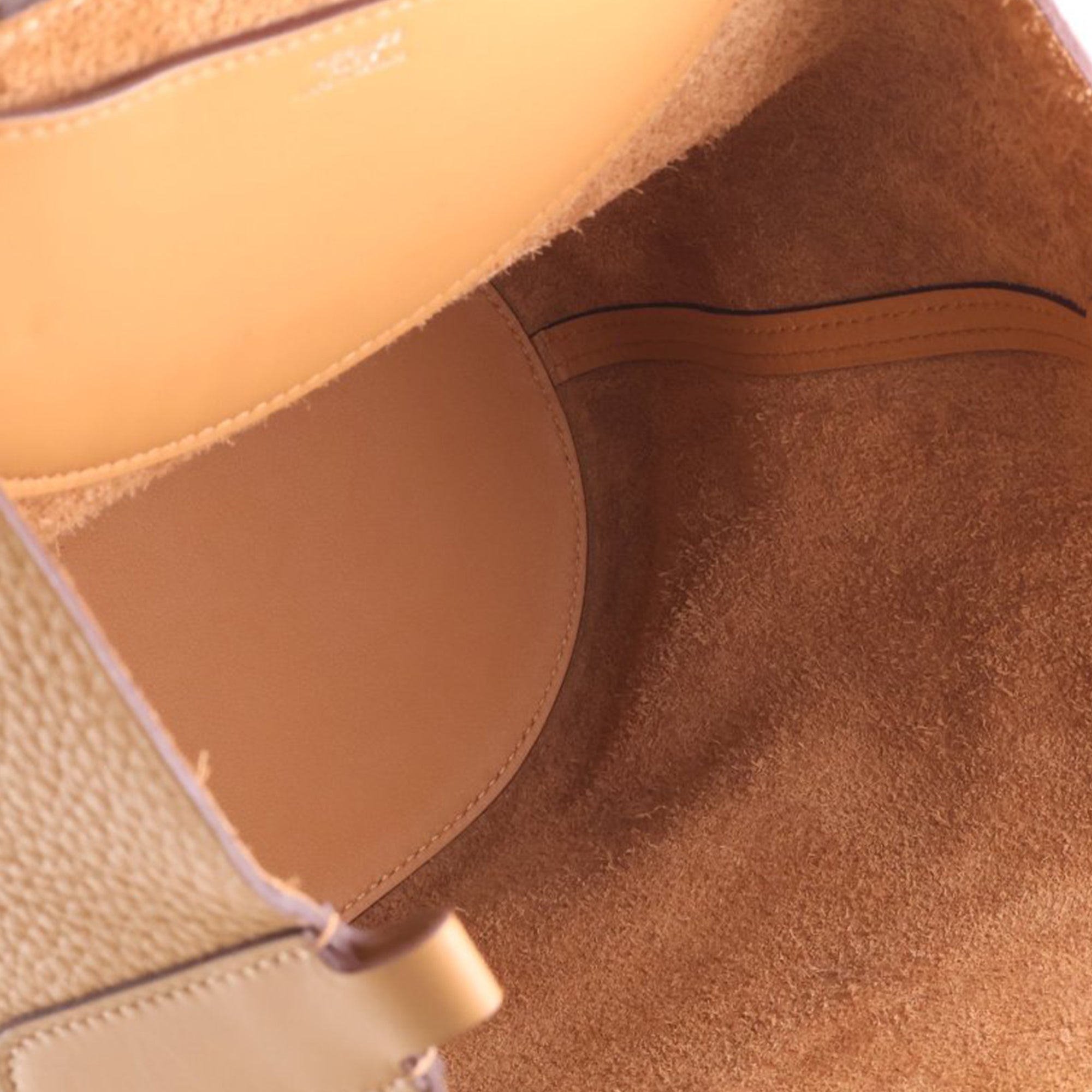Hermès Clemence and Swift In the Loop 23 - image 6