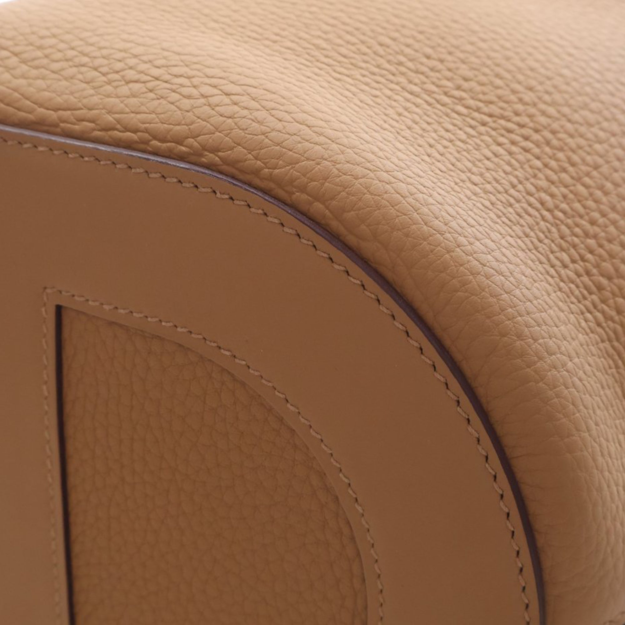 Hermès Clemence and Swift In the Loop 23 - image 8