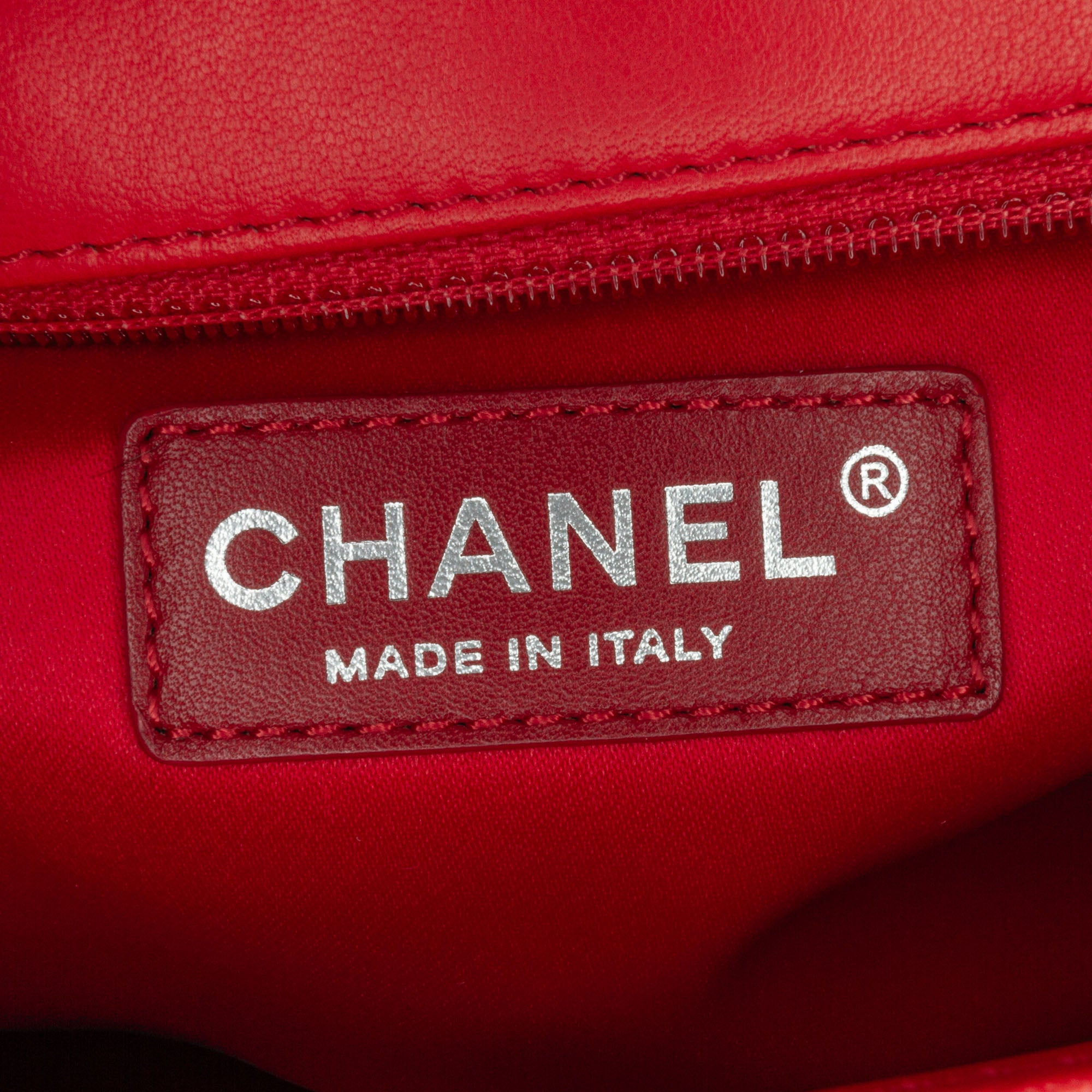 Chanel Medium Easy Carry Flap Satchel - image 6