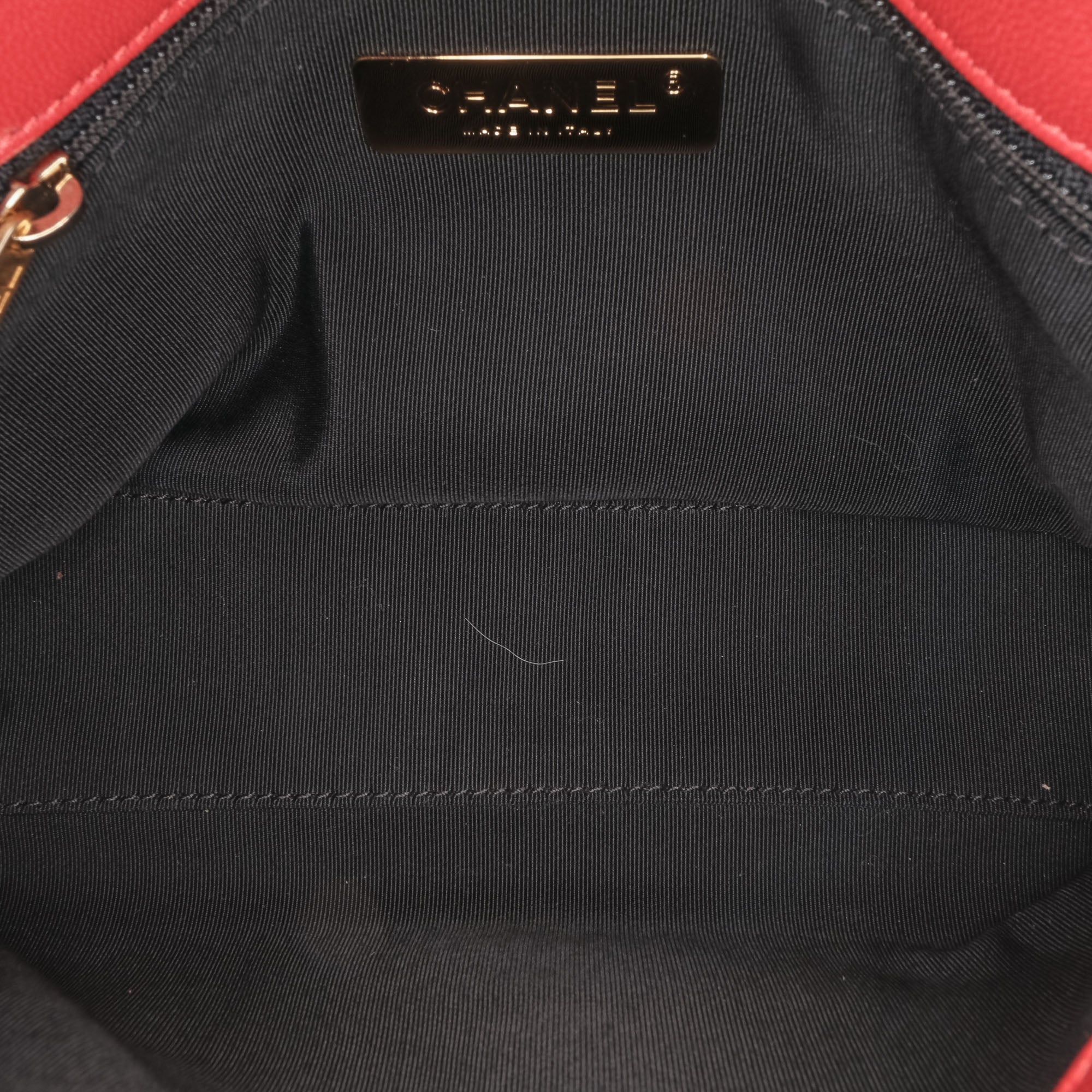Chanel Small Quilted Lambskin Chain Link Flap - image 4