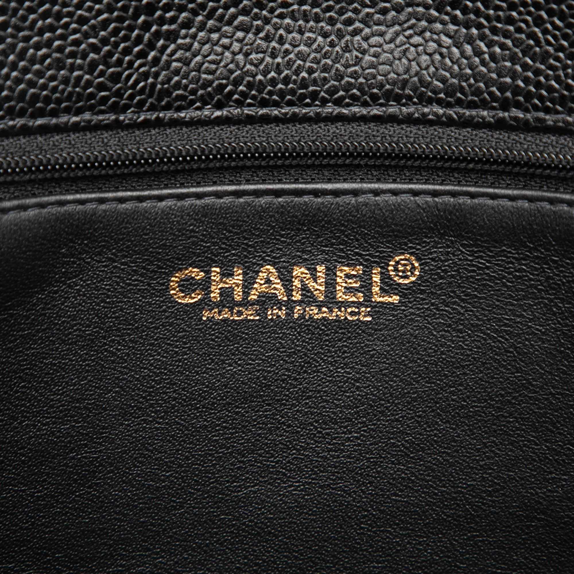 Chanel CC Caviar Tote - image 5