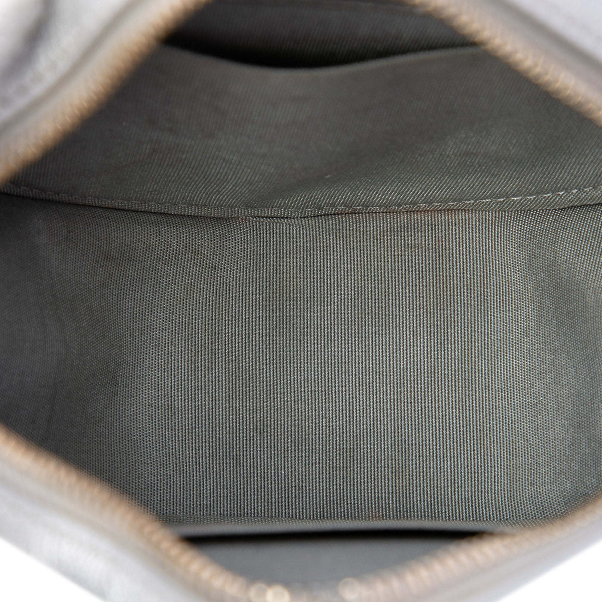 Chanel Metallic Lambskin 19 Round Clutch with Chain - image 4