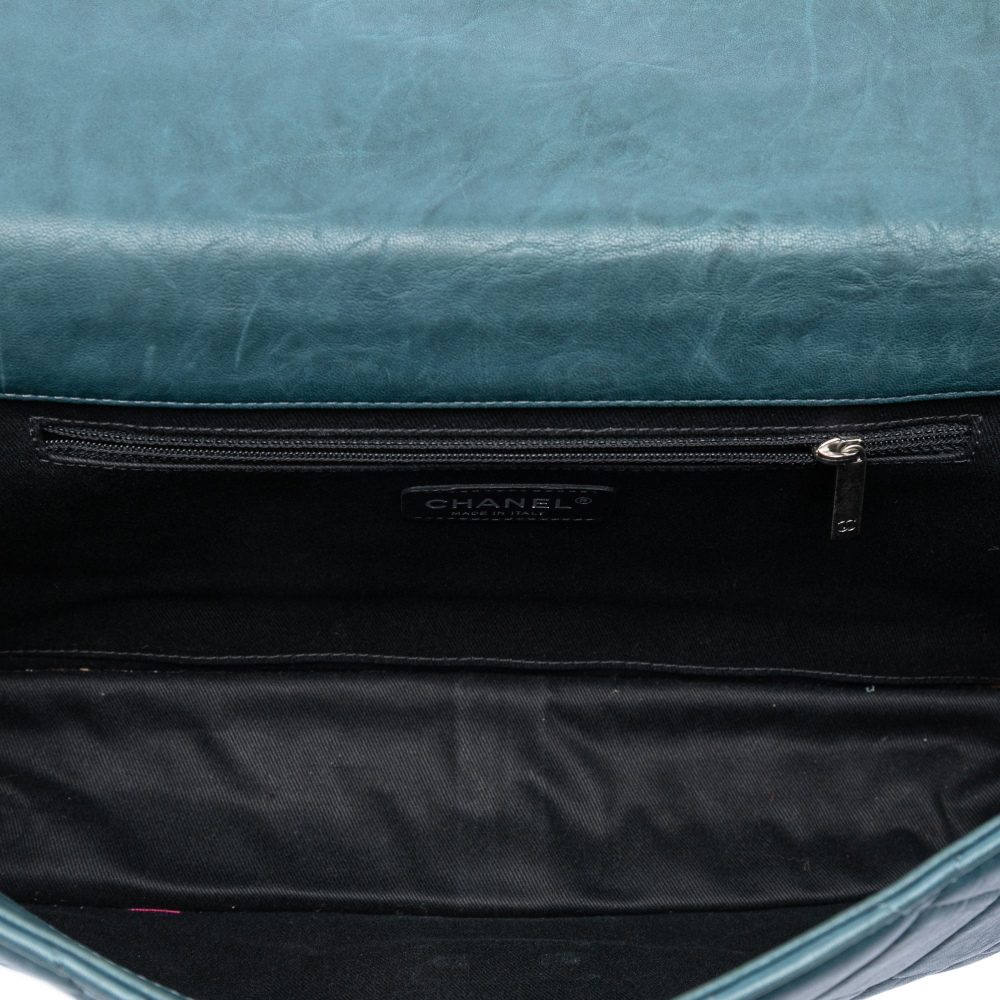 Chanel Paris Byzance Maxi Washed Lambskin Take Away Flap - image 4