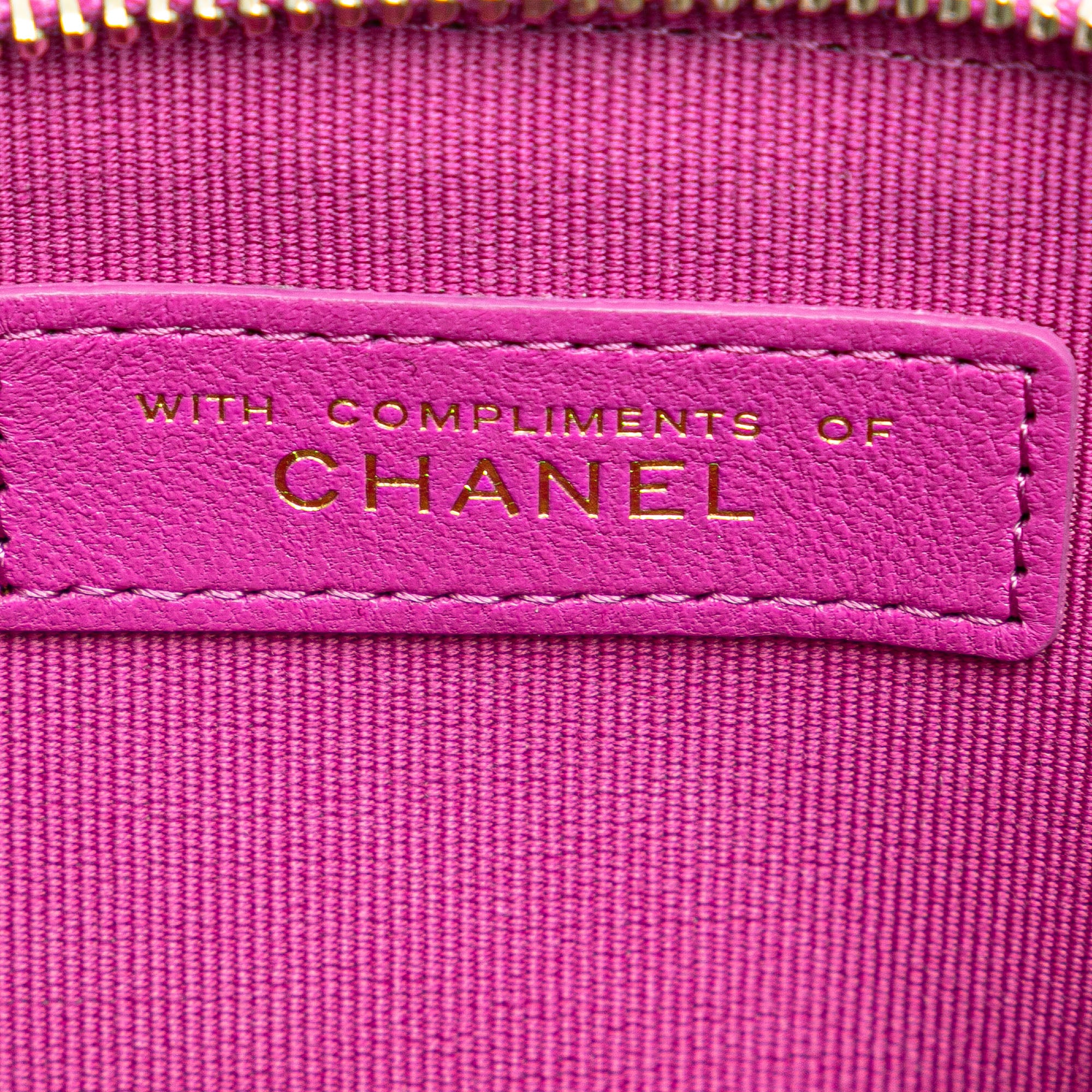 Chanel CC Tweed Houndstooth Clutch On Chain - image 6