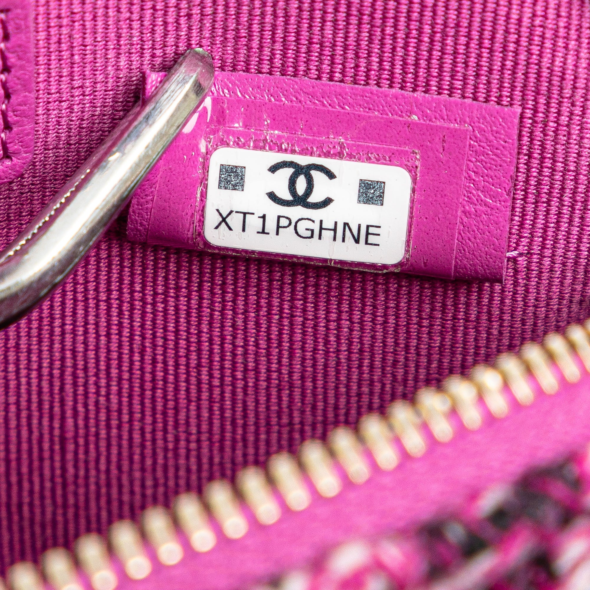 Chanel CC Tweed Houndstooth Clutch On Chain - image 7