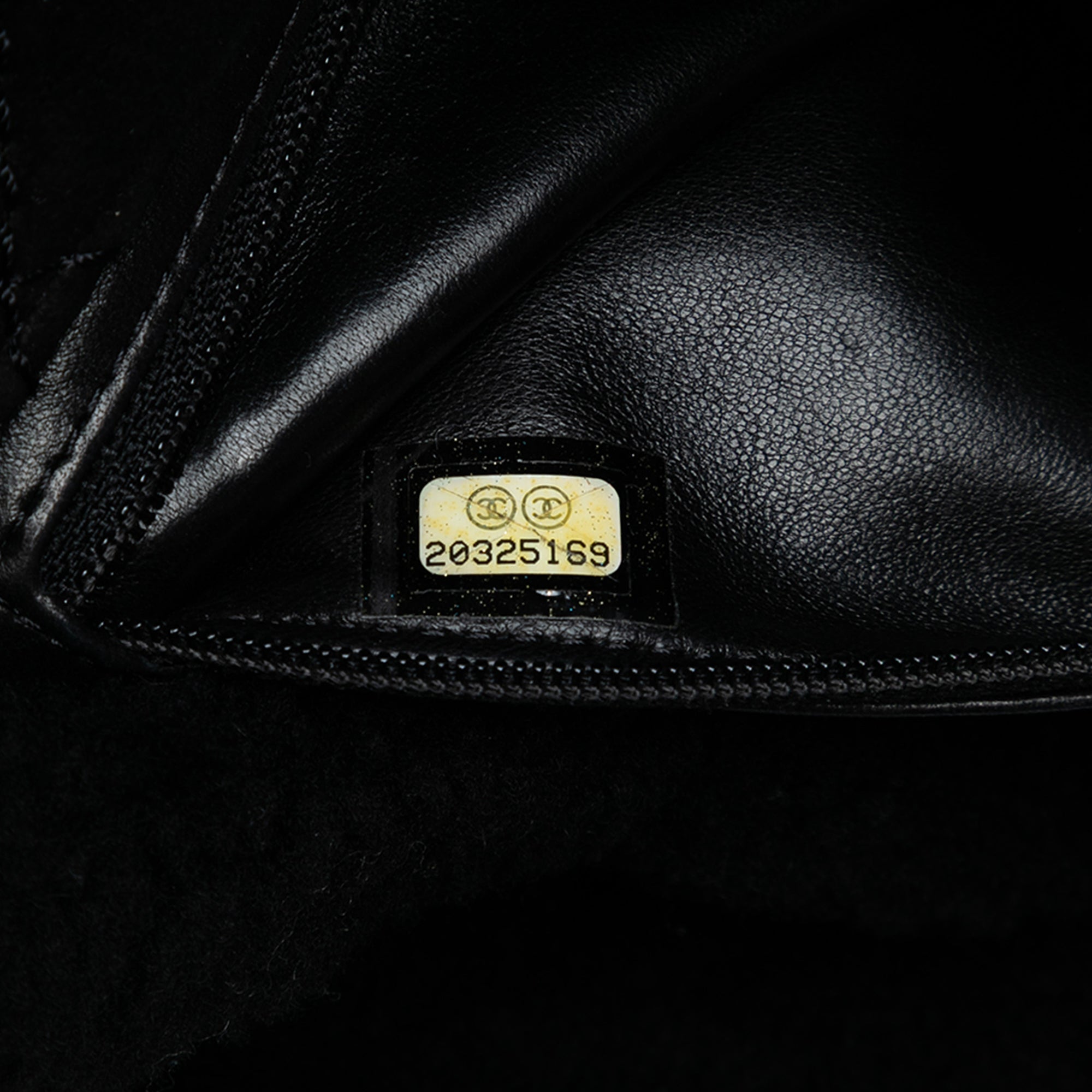 Chanel Medium Shearling Pearl Studded Flap - image 6