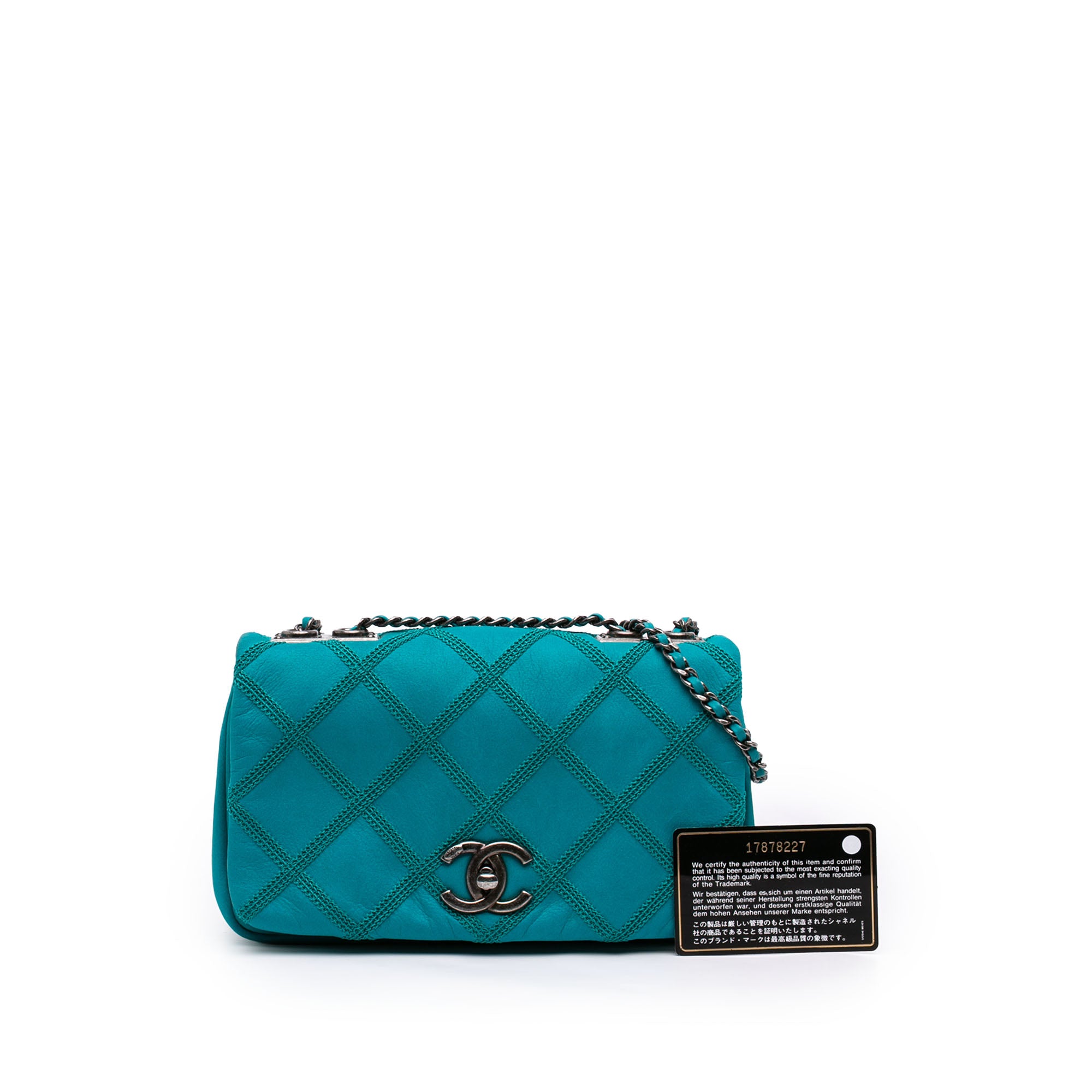 Chanel CC Iridescent Calfskin Diamond Stitch Flap - image 7