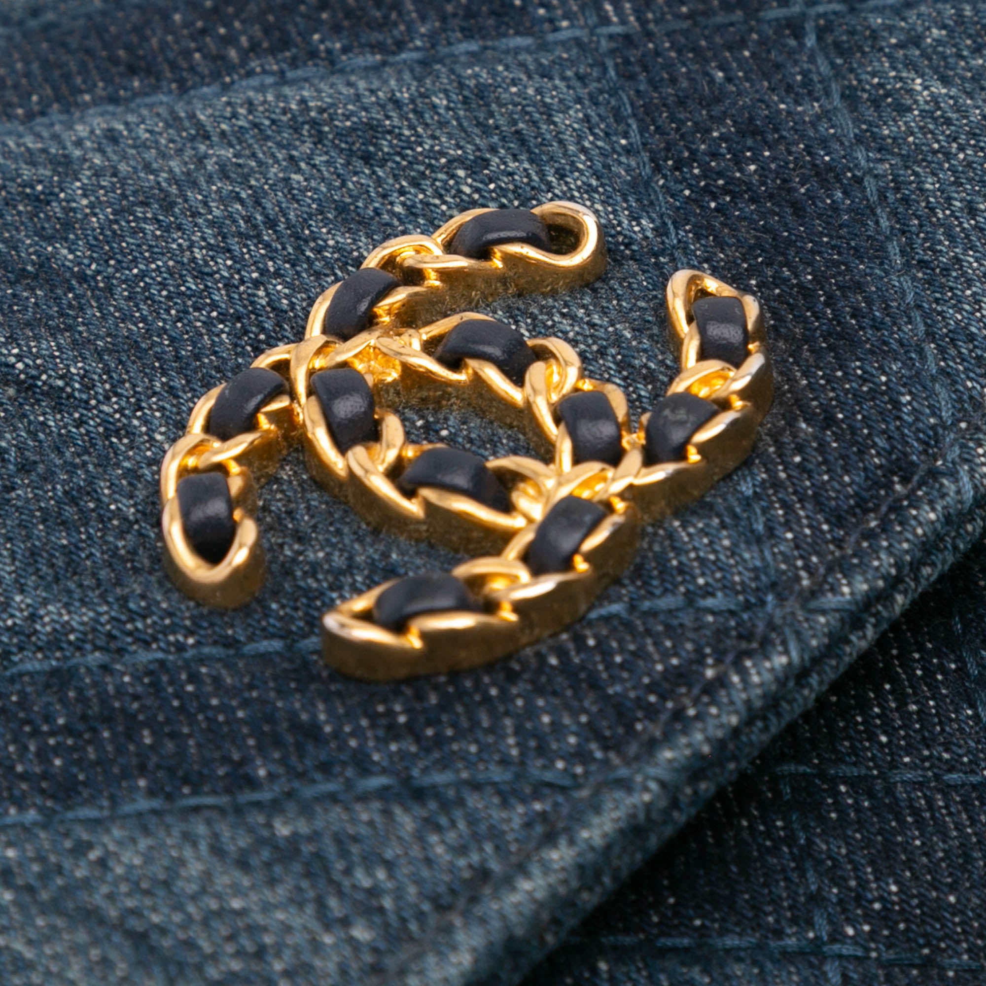 Chanel Denim 19 Flap Wallet On Chain - image 4