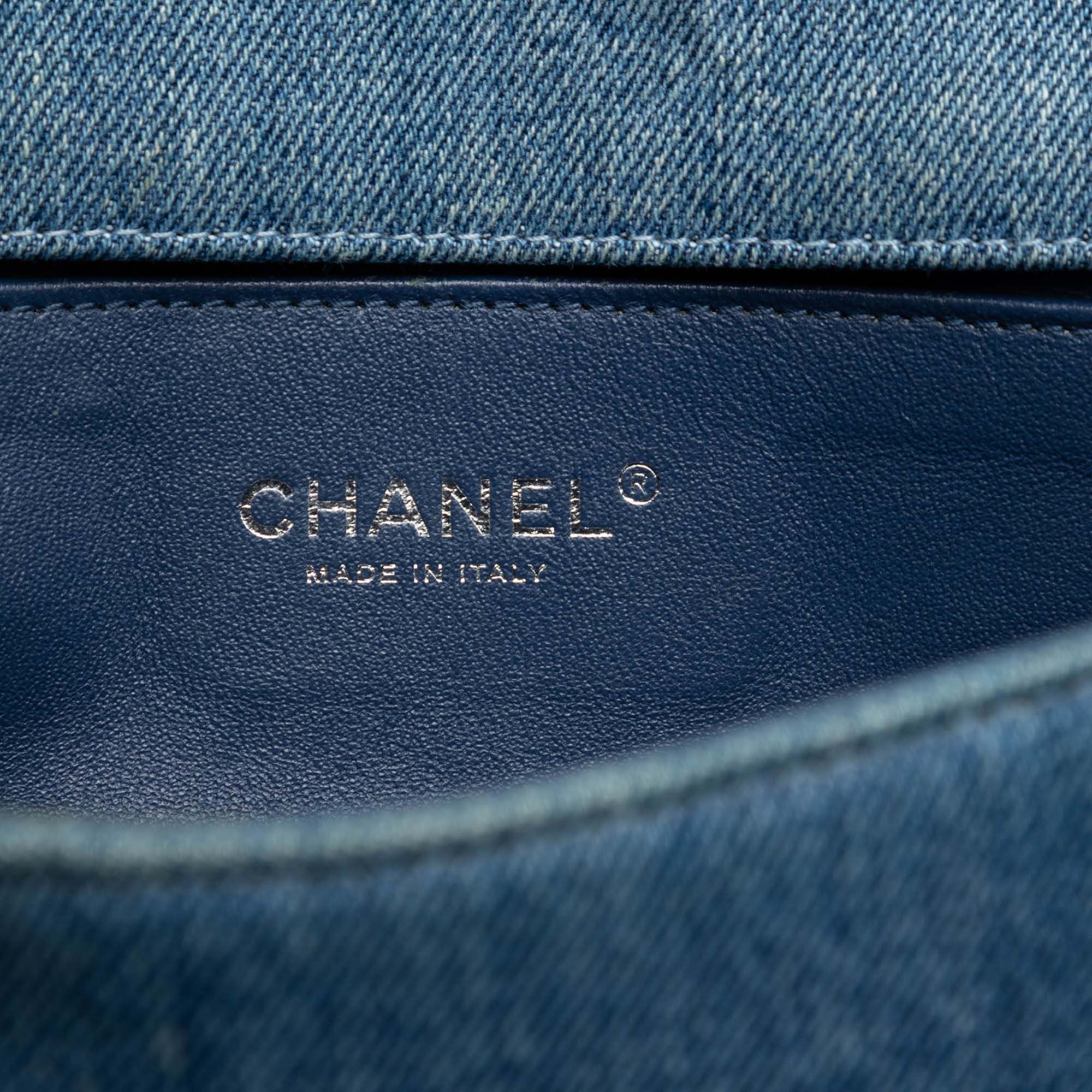 Chanel Old Medium Quilted Denim Boy Flap - image 5