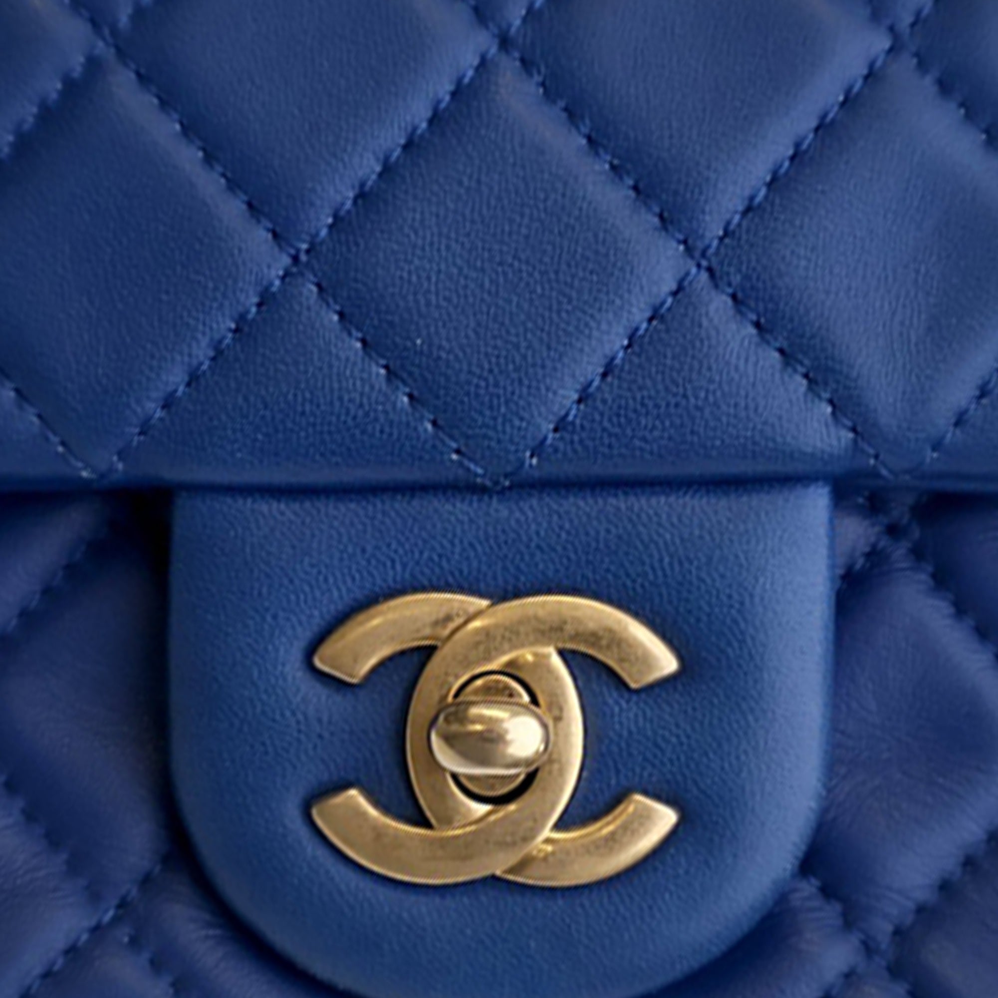 Chanel Mini Rectangular Classic Lambskin Pearl Crush Single Flap - image 7