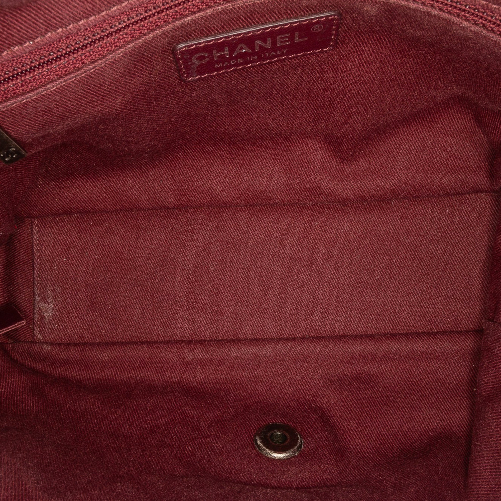 Chanel Medium Quilted Aged Calfskin Portobello Flap - image 4