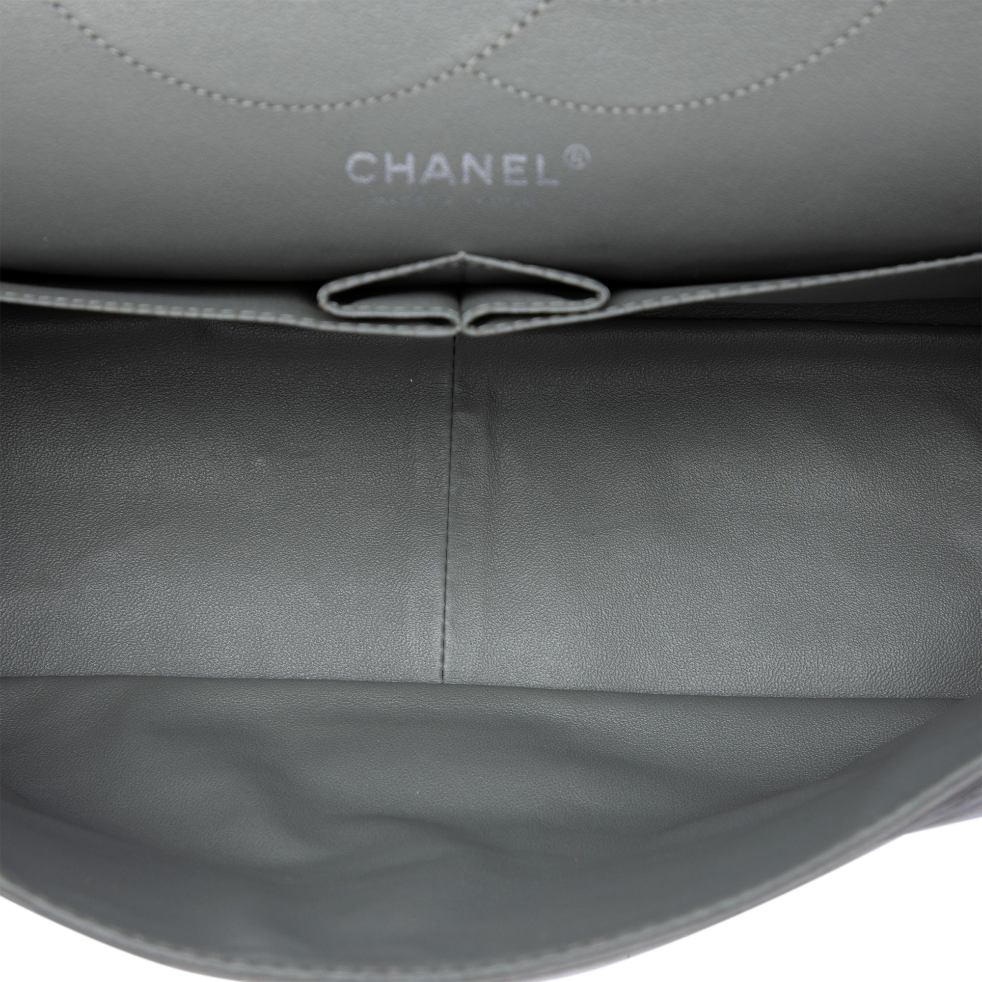 Chanel Bicolor Quilted Caviar and Iridescent Calfskin Reissue 2.55 Double Flap 227 - image 4