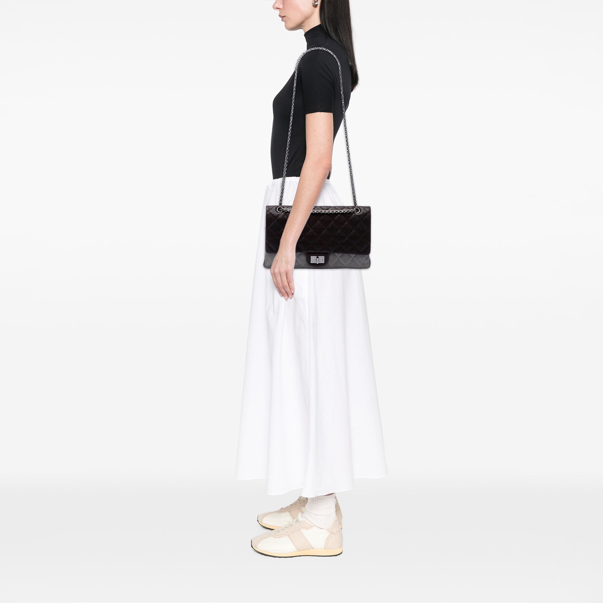 Chanel Bicolor Quilted Caviar and Iridescent Calfskin Reissue 2.55 Double Flap 227 - image 6