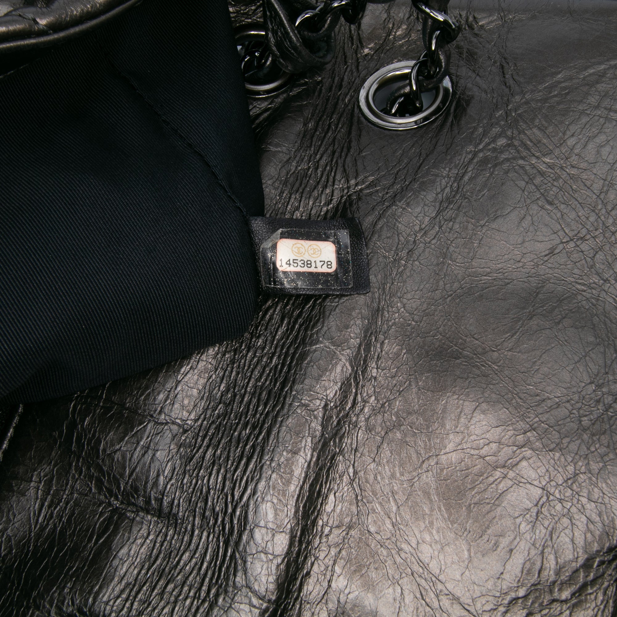 Chanel Medium Quilted Metallic Aged Calfskin Chain Me Flap - image 6