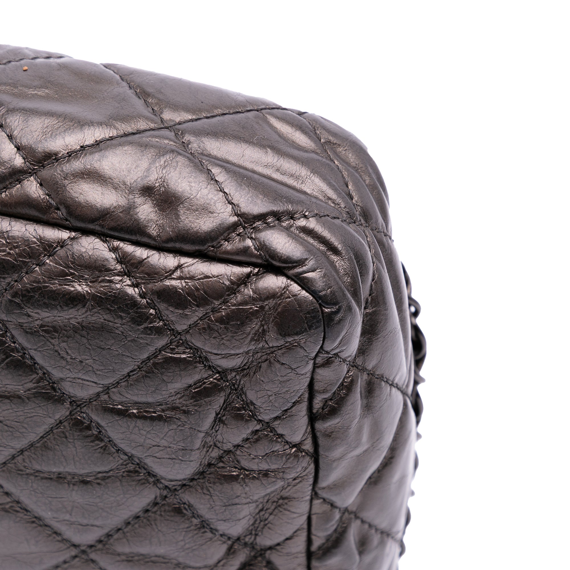 Chanel Medium Quilted Metallic Aged Calfskin Chain Me Flap - image 7
