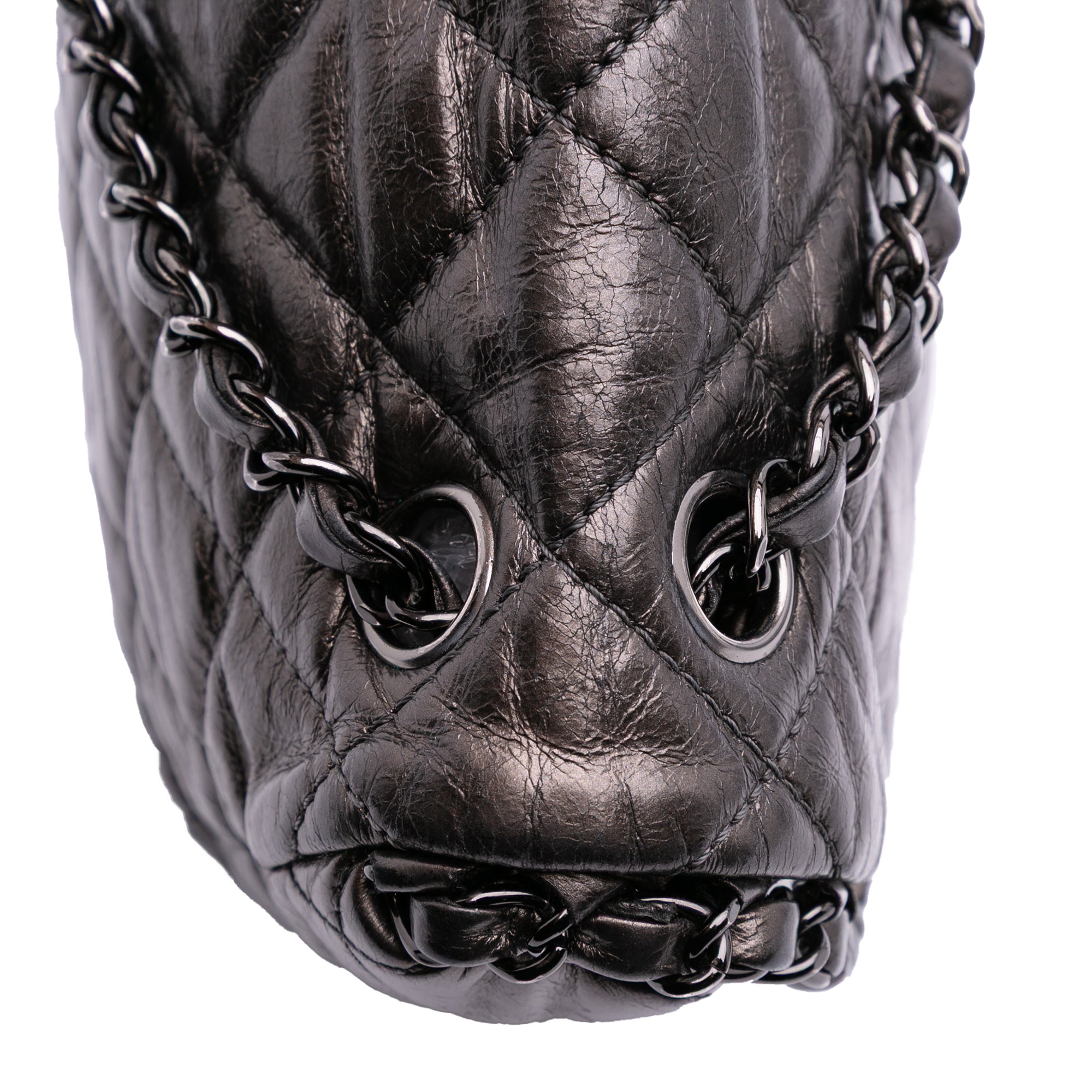 Chanel Medium Quilted Metallic Aged Calfskin Chain Me Flap - image 9