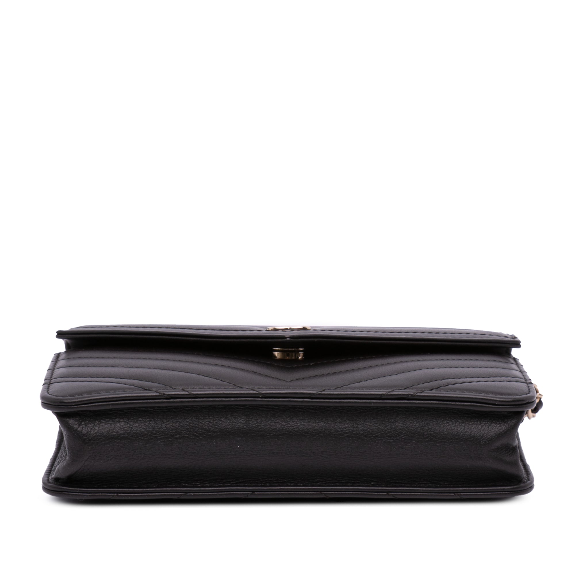 Chanel Goatskin Chevron Statement Wallet On Chain - image 3