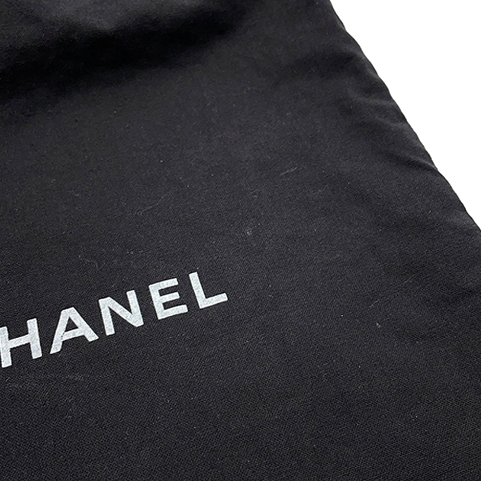 Chanel Quilted Lambskin Afternoon Tea Vanity Case with Chain - image 12
