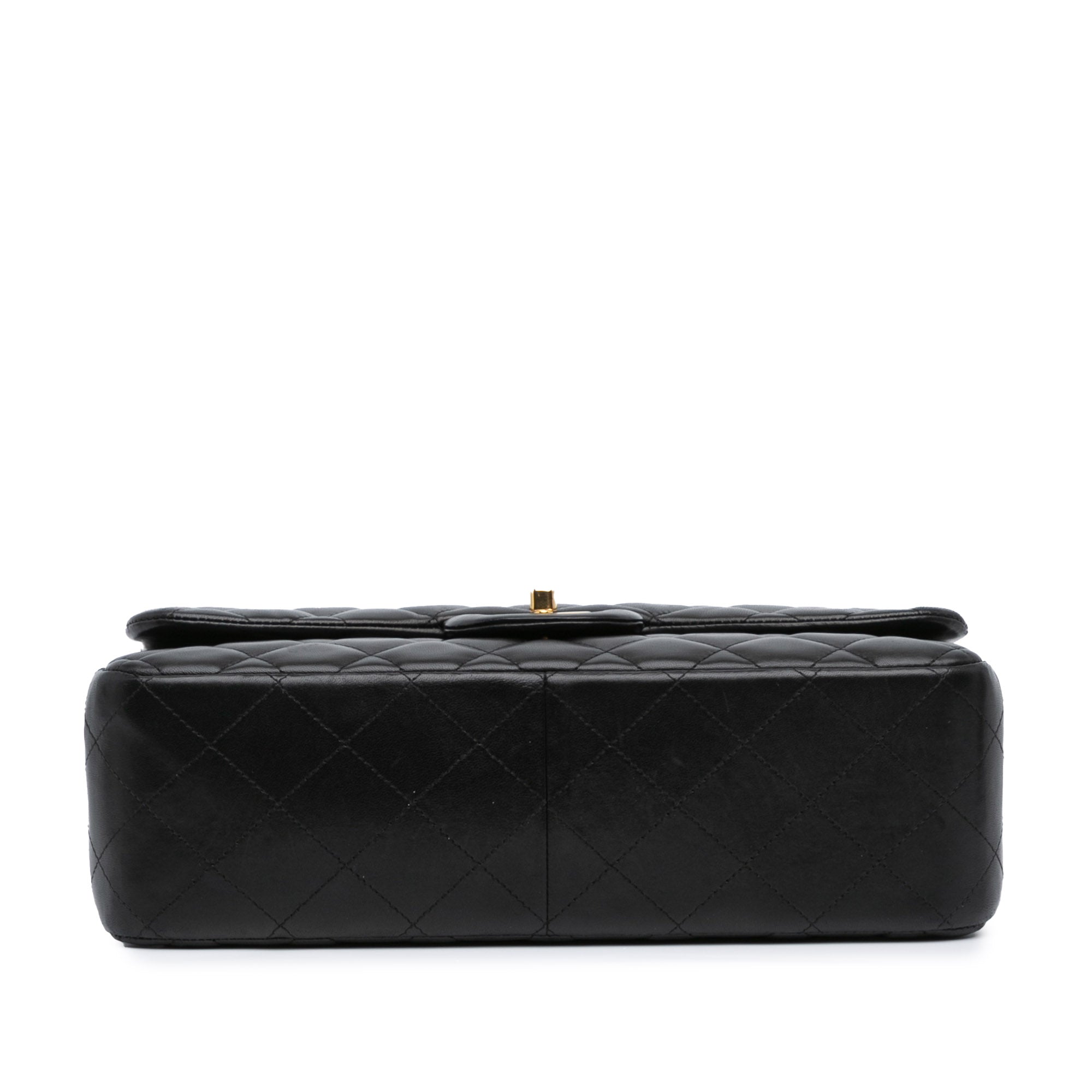 Chanel Jumbo Classic Lambskin Double Flap - image 3