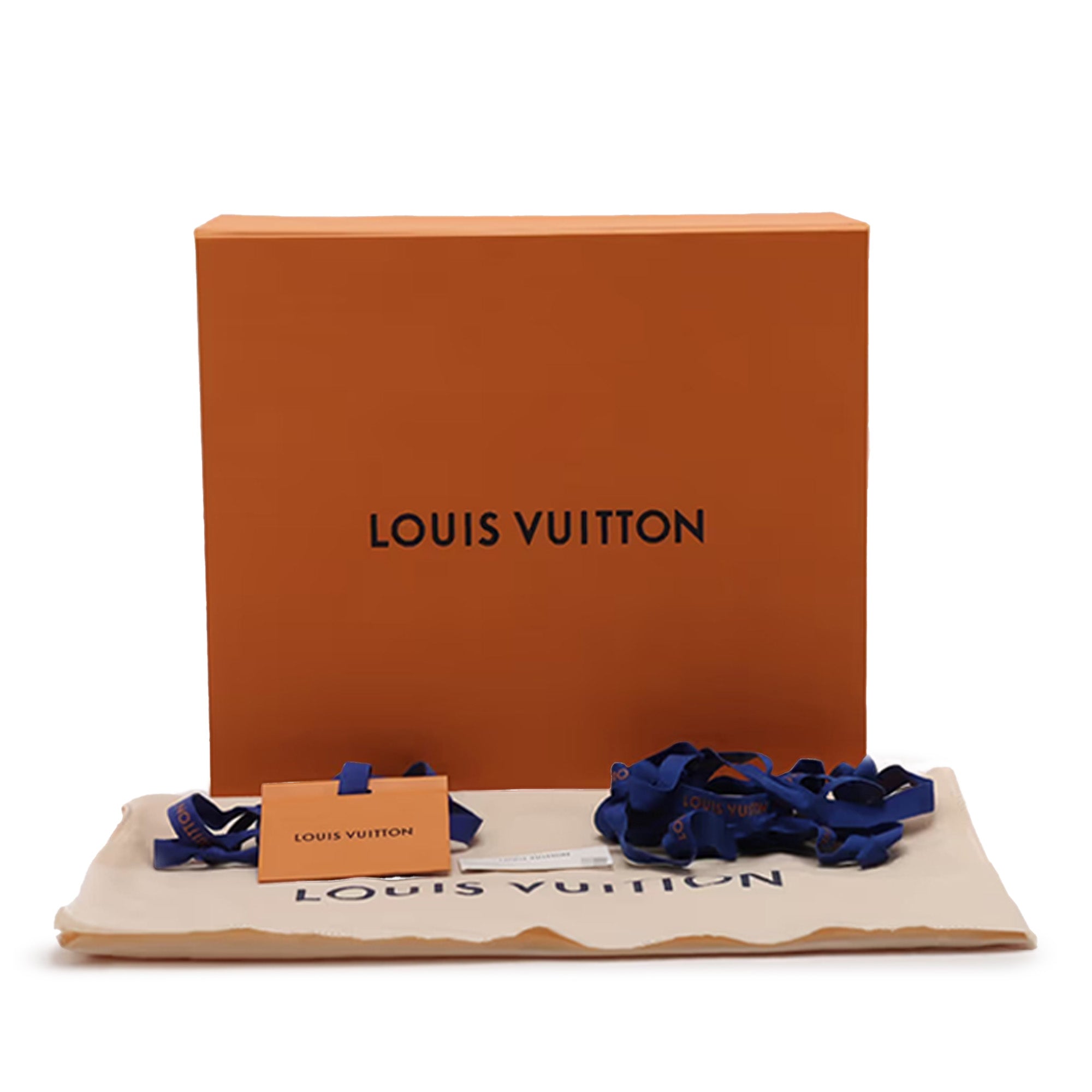 Louis Vuitton Monogram Giant OnTheGo East West - image 11