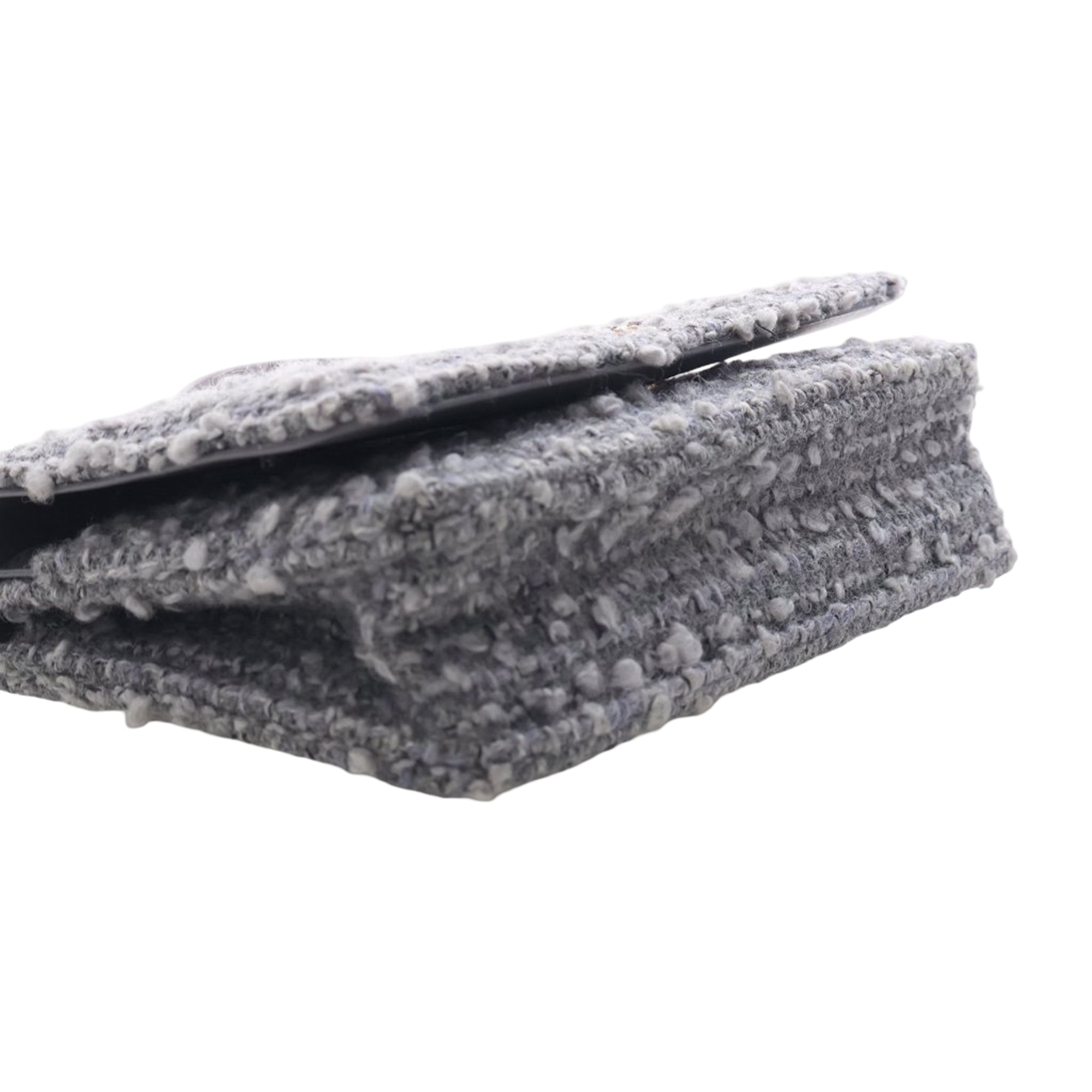 Chanel Tweed 19 Wallet On Chain - image 12