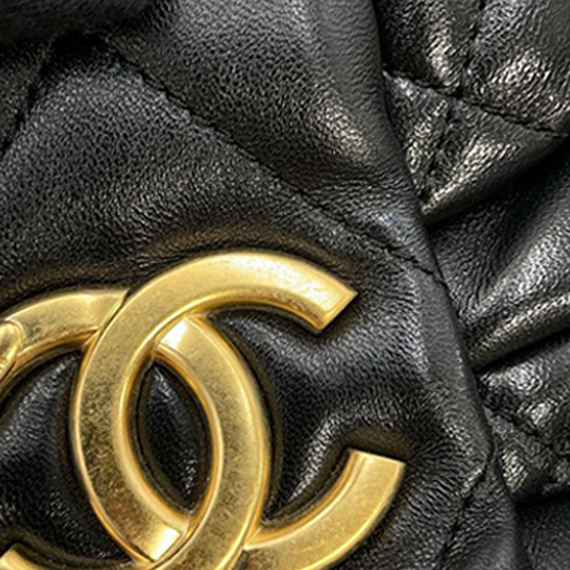 Chanel Shiny Lambskin Bow Bag - image 6