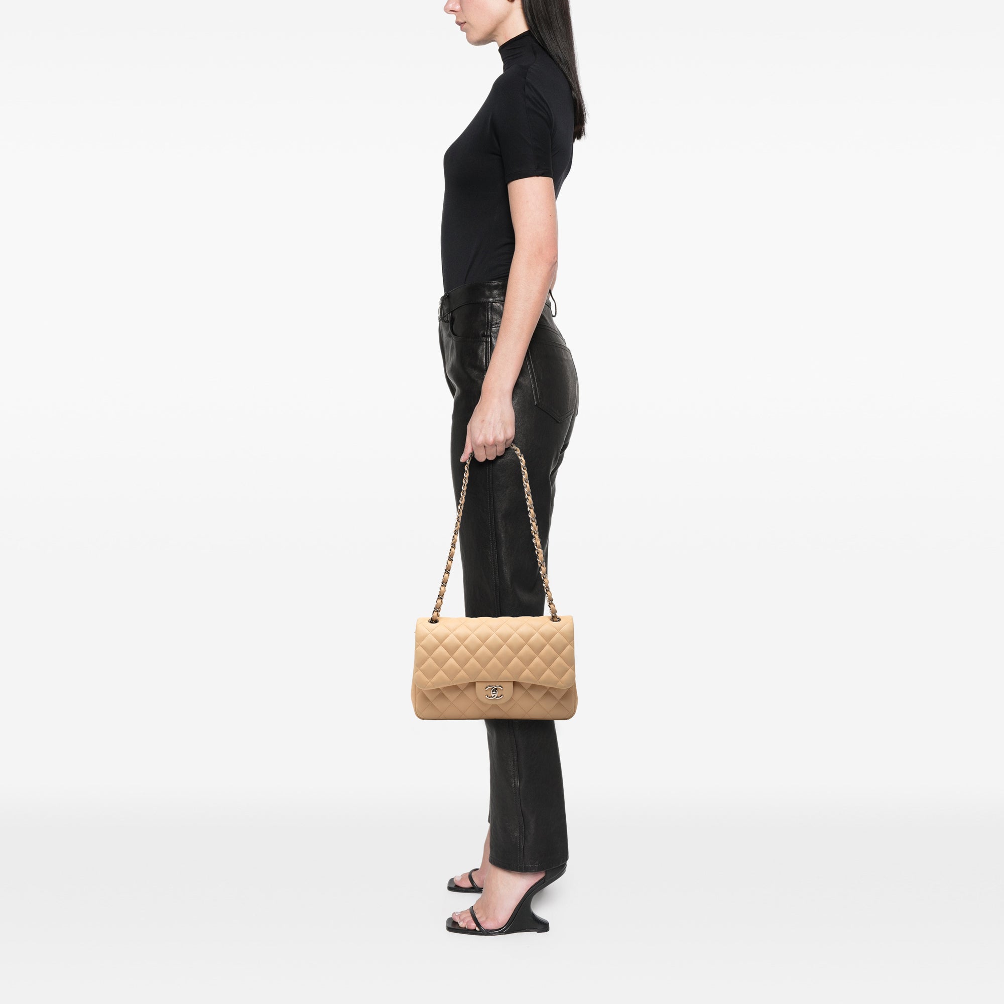 Chanel Jumbo Classic Lambskin Double Flap - image 9