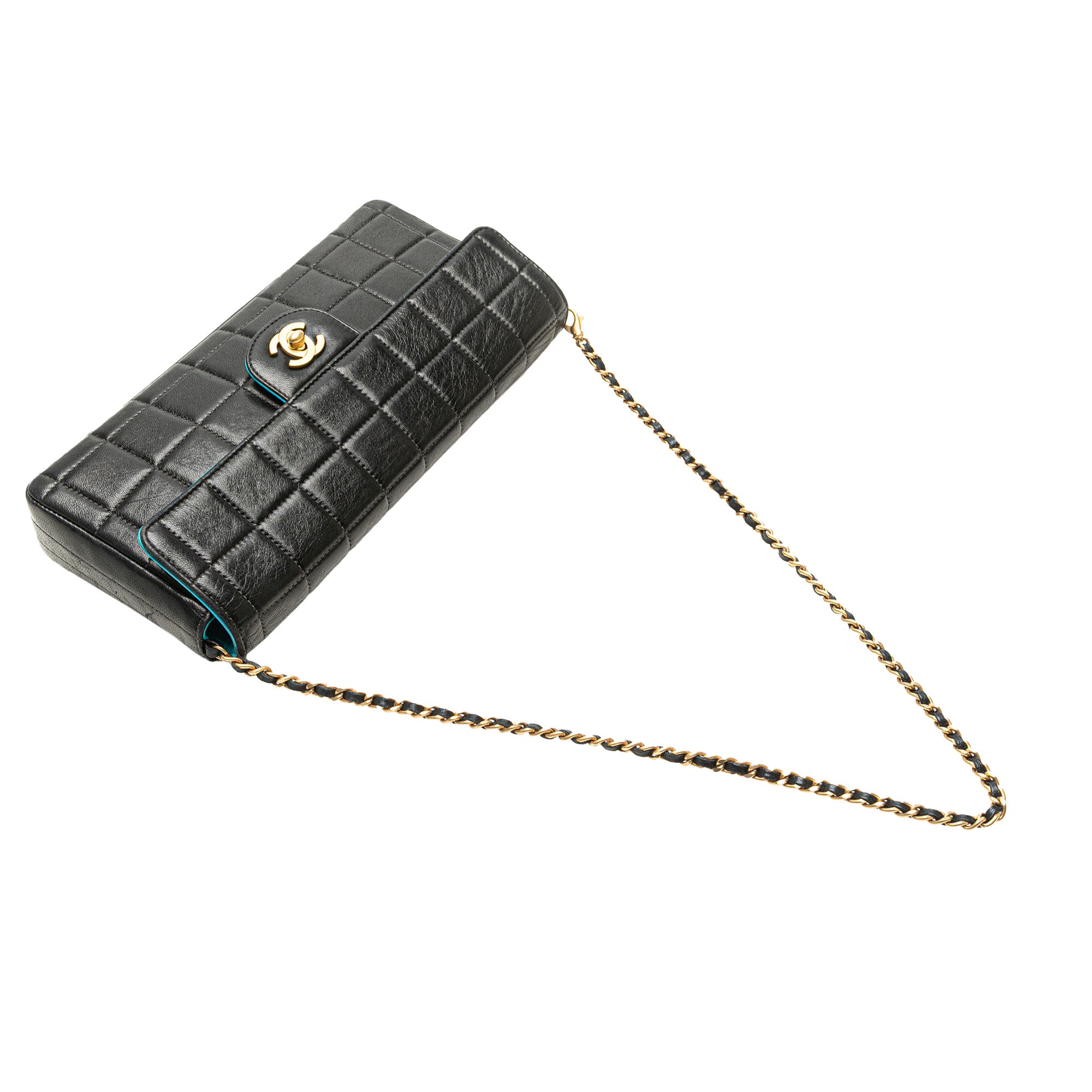 Chanel Chocolate Bar Lambskin East West Flap - image 11