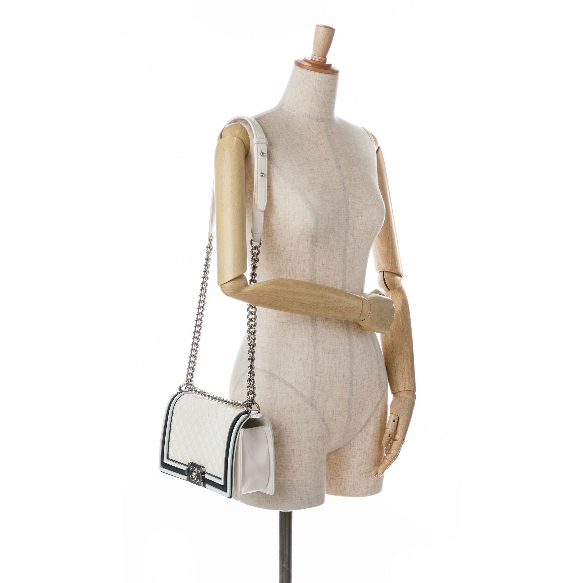 Chanel Old Medium Bicolor Quilted Lambskin and Rubber Boy Flap - image 11