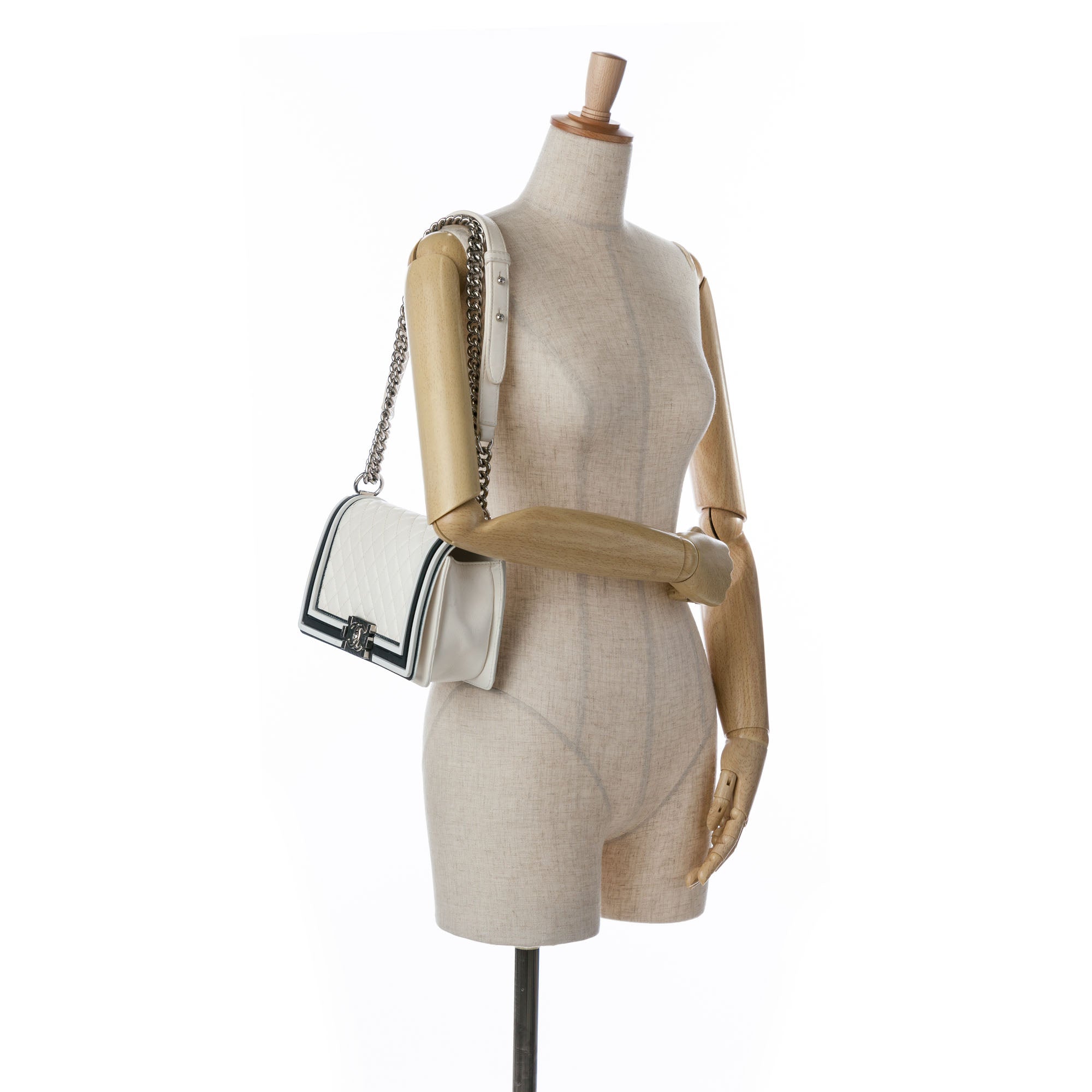 Chanel Old Medium Bicolor Quilted Lambskin and Rubber Boy Flap - image 12