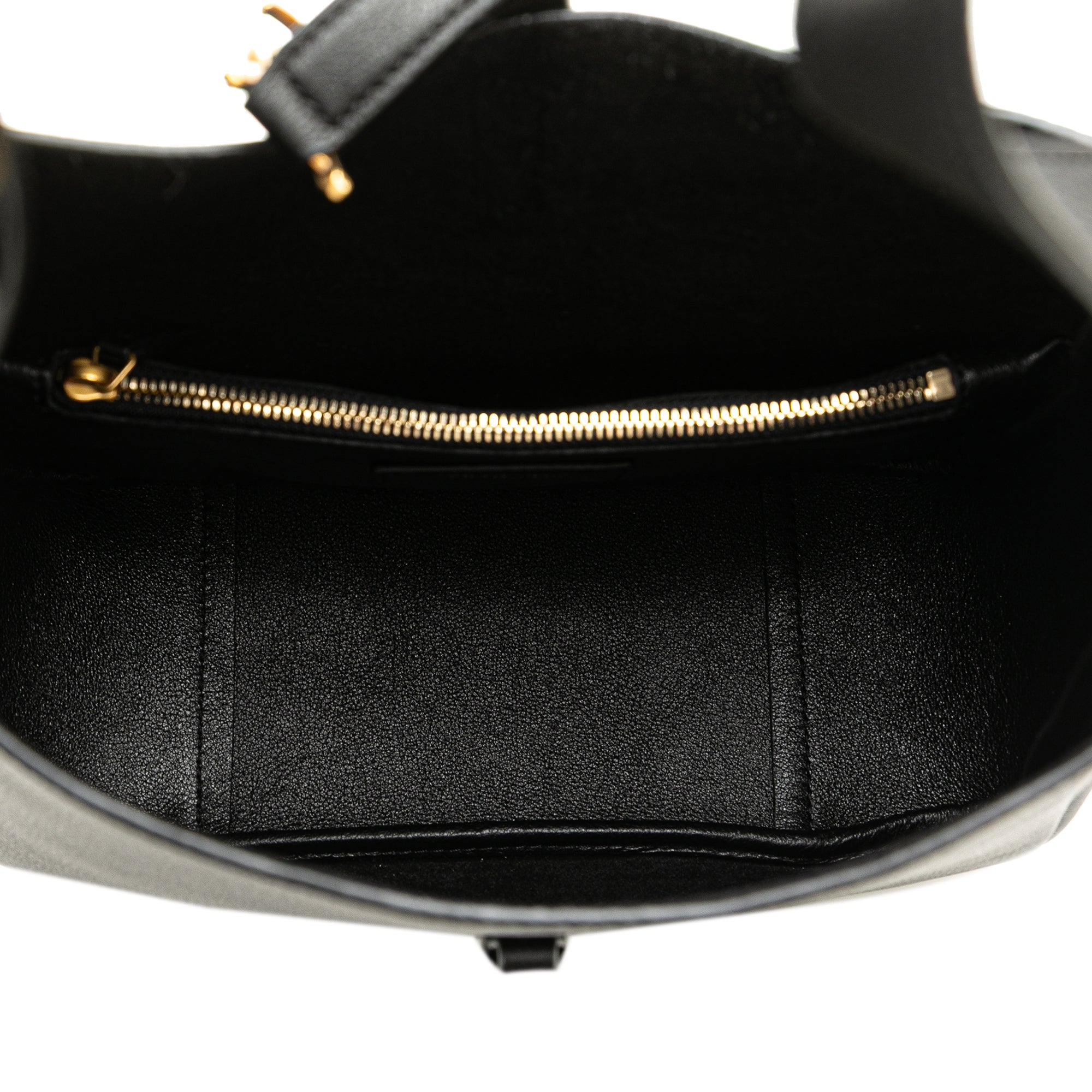 Saint Laurent Small Grained Calfskin Supple Le 5 a 7 Soft Hobo - image 4