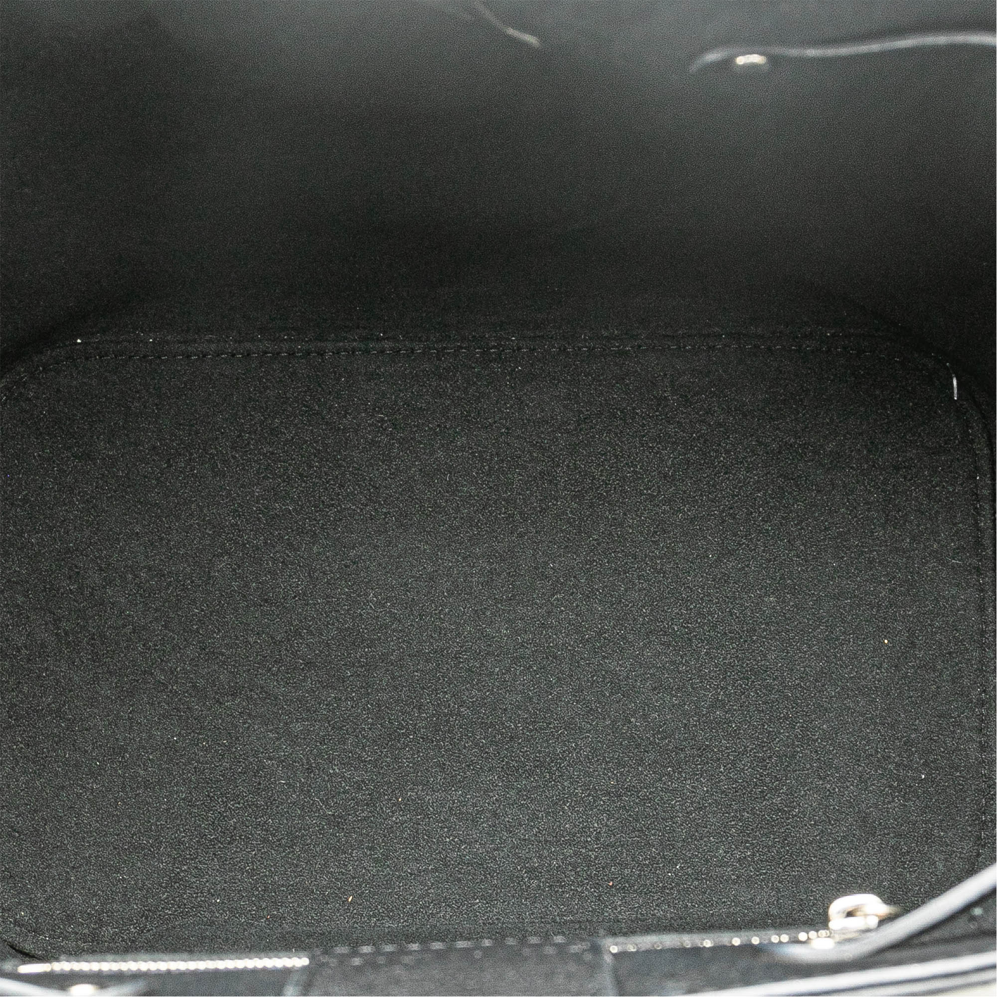 Louis Vuitton Studded Lock Me Bucket Bag - image 4