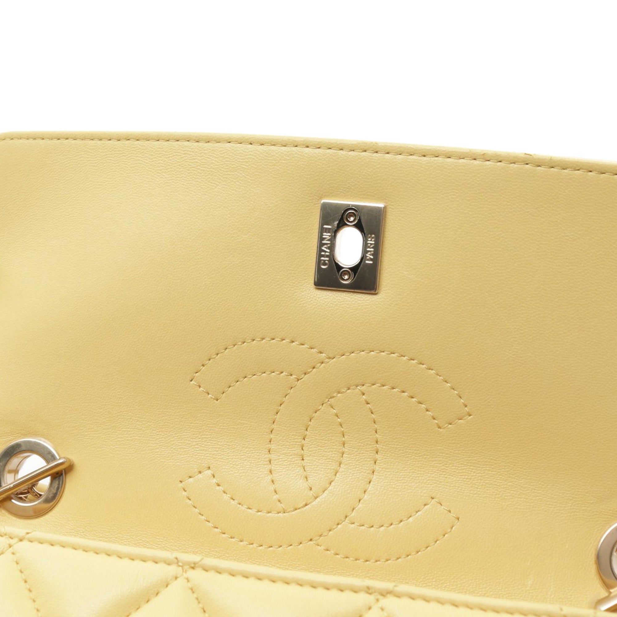 Chanel Quilted Lambskin Trendy CC Flap - image 6