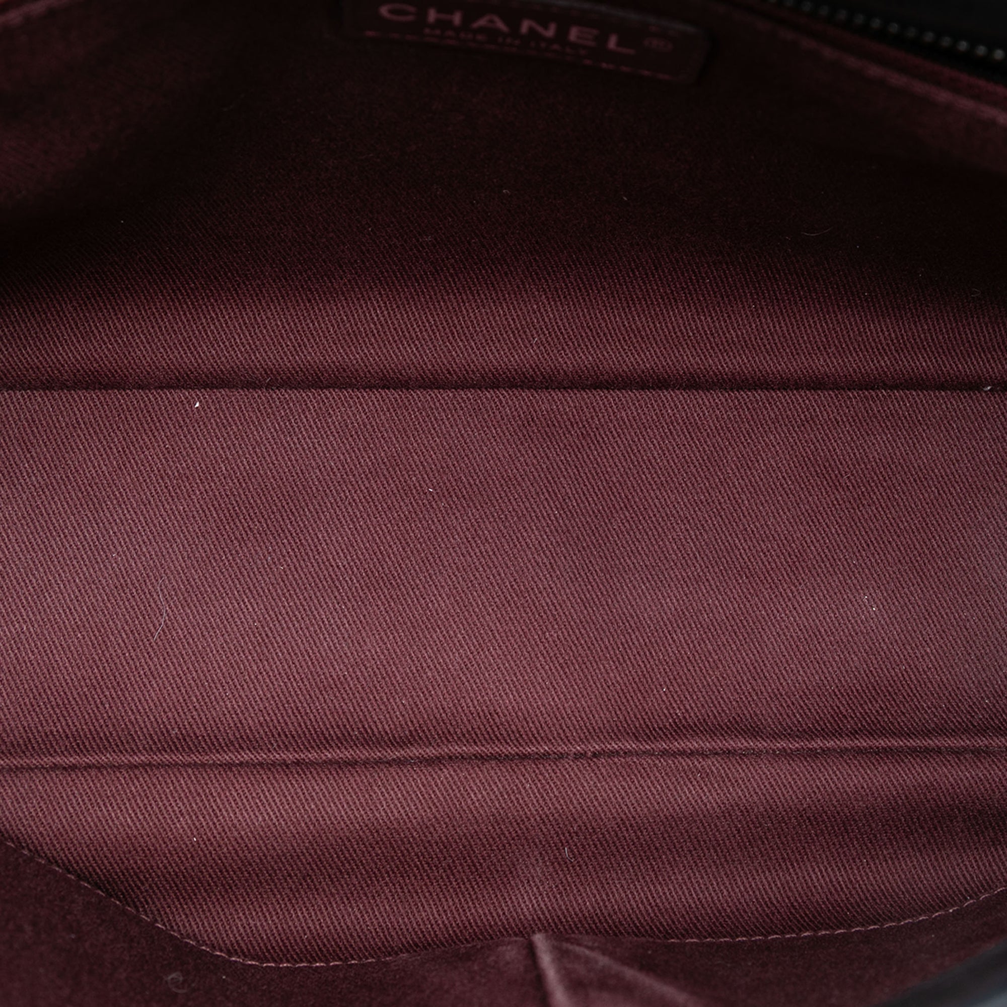 Chanel Paris Edinburgh Jumbo Quilted Calfskin Coco Sporran Flap - image 4