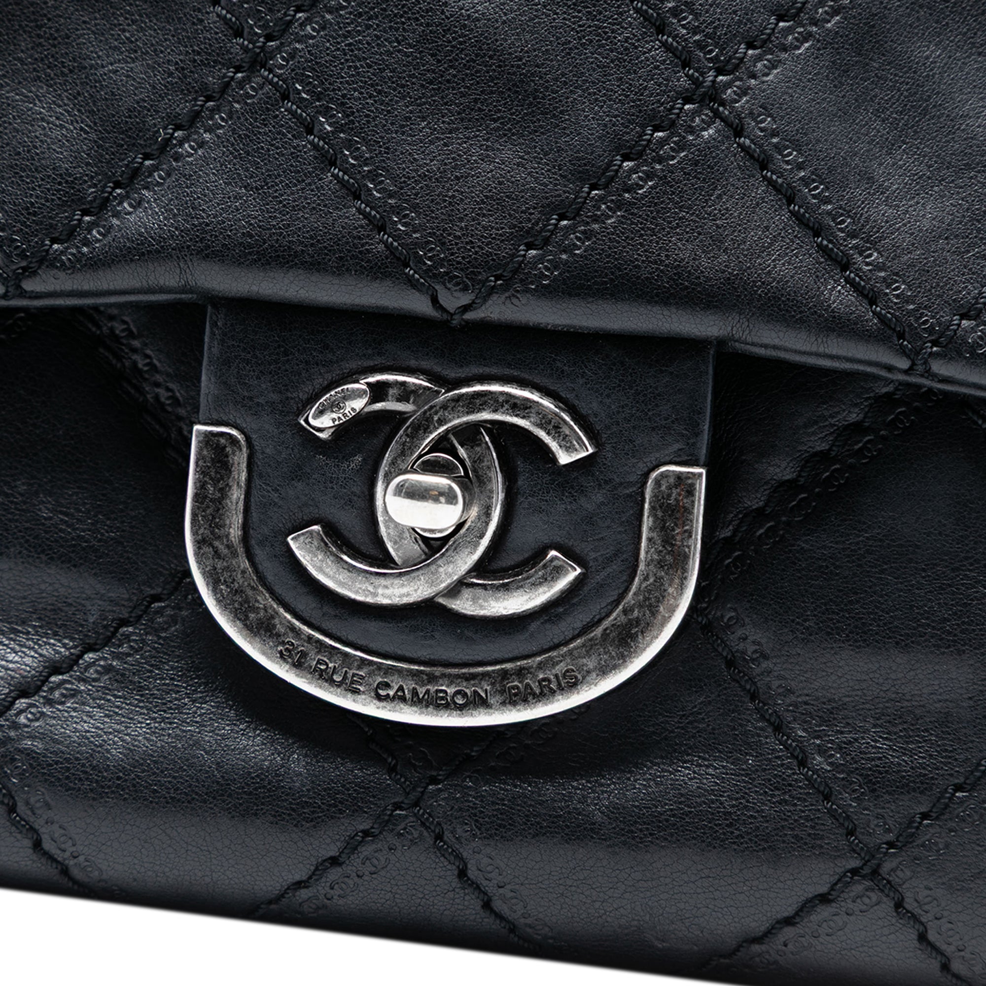 Chanel Paris Edinburgh Jumbo Quilted Calfskin Coco Sporran Flap - image 5