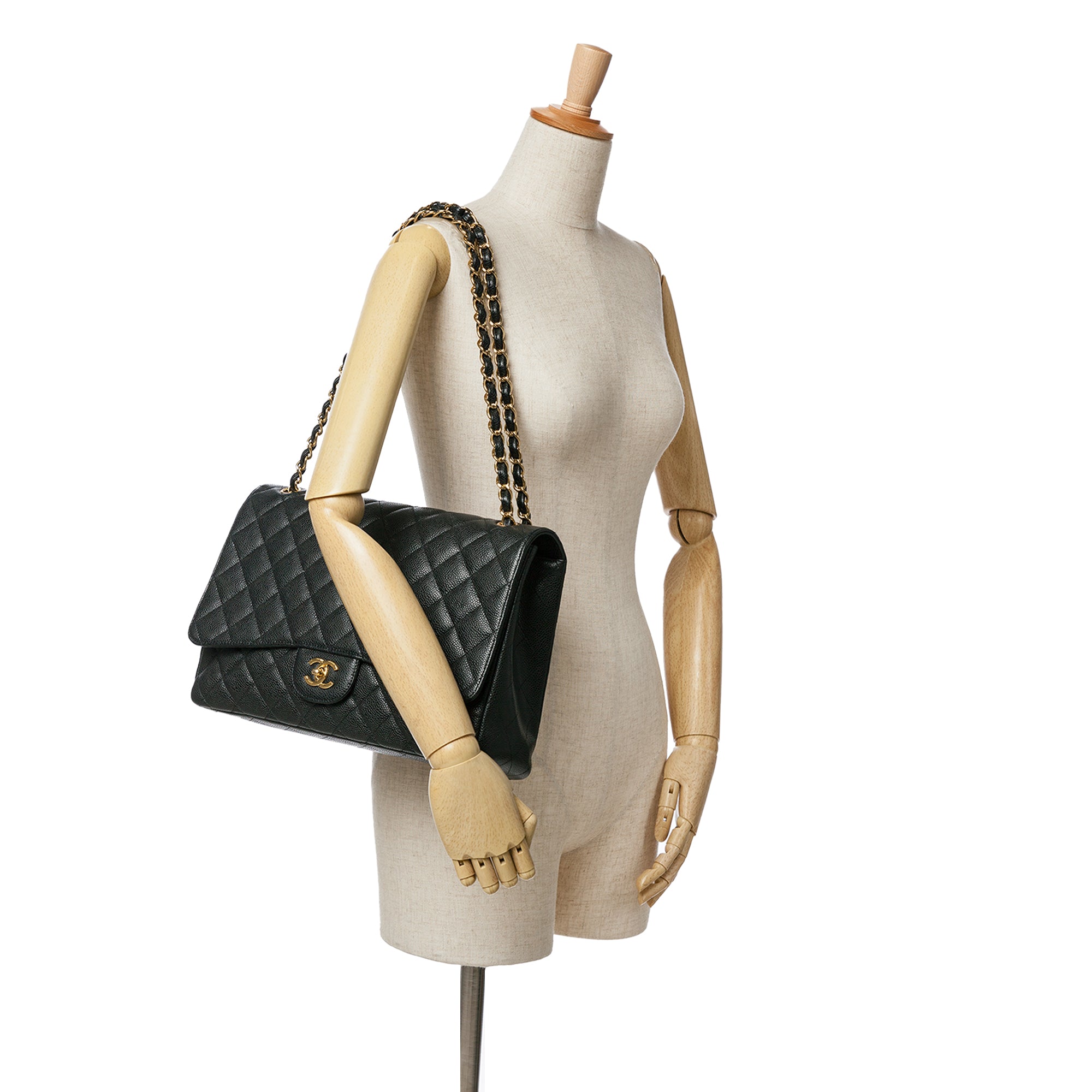 Chanel Maxi Classic Caviar Single Flap - image 9