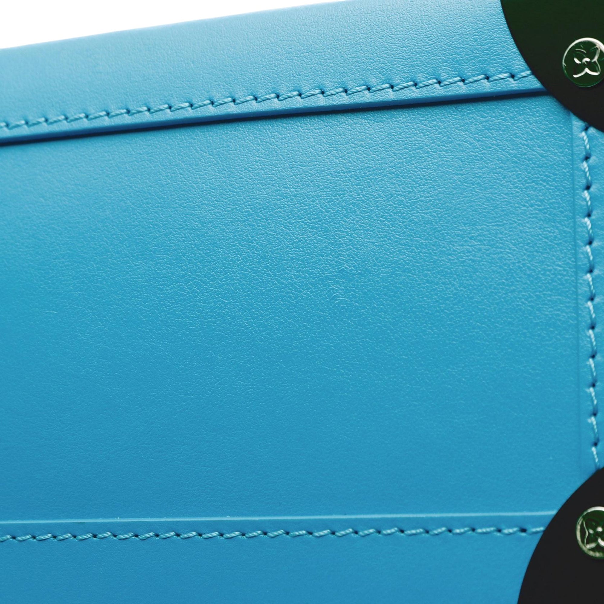 Louis Vuitton Monogram Mesh Soft Trunk - image 6