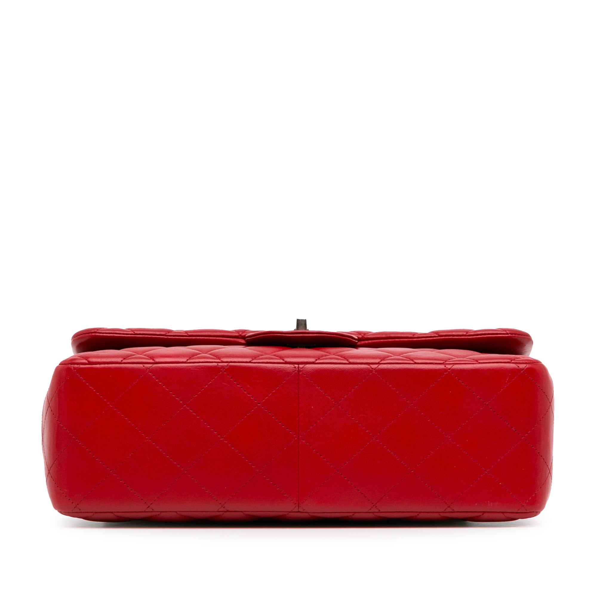Chanel Jumbo Classic Lambskin Double Flap - image 4