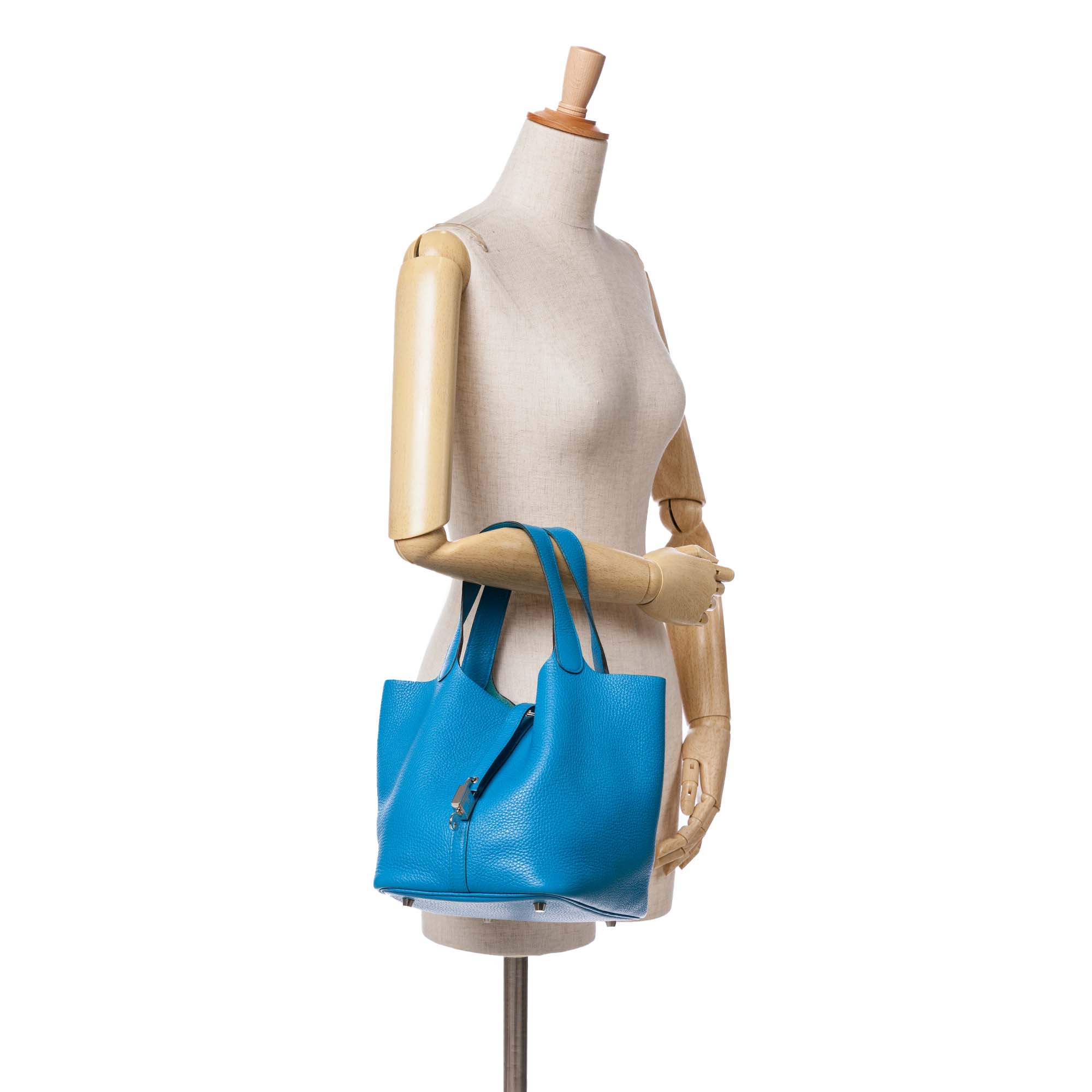 Hermès Clemence Picotin Lock 22 - image 9