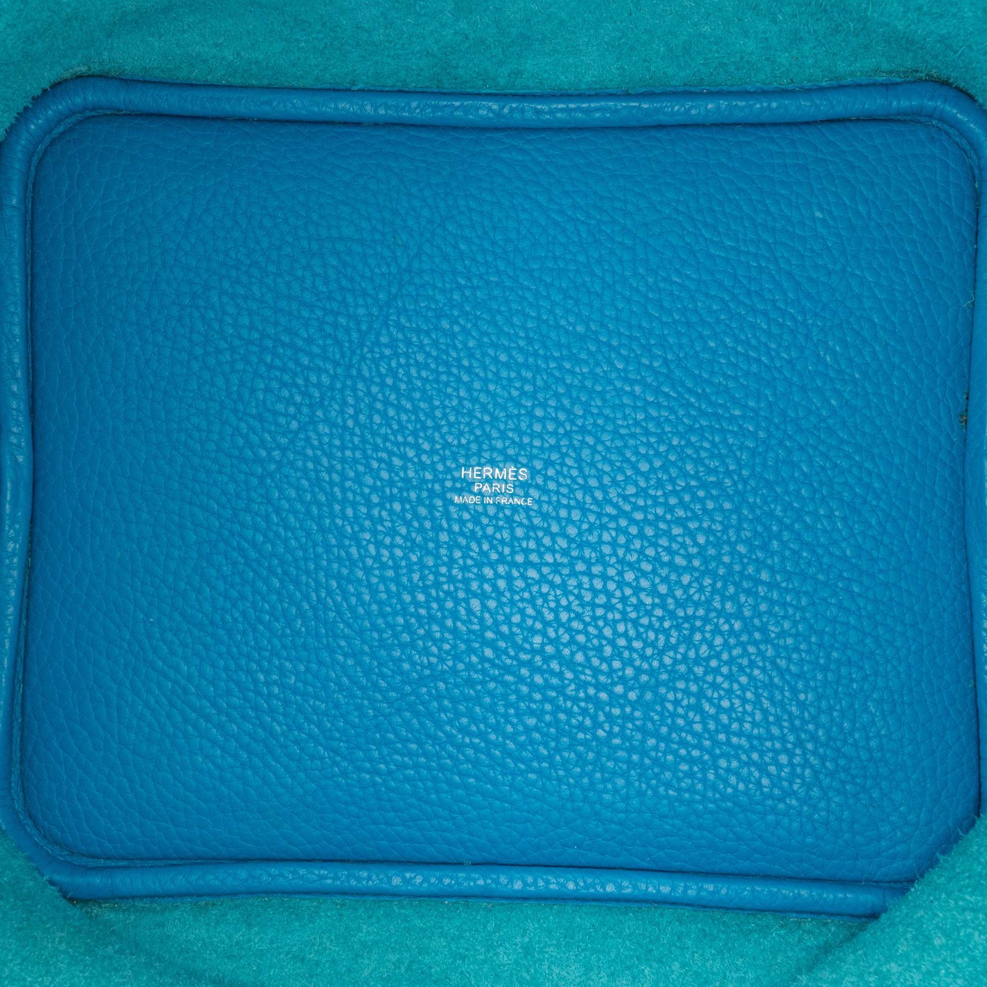Hermès Clemence Picotin Lock 22 - image 4