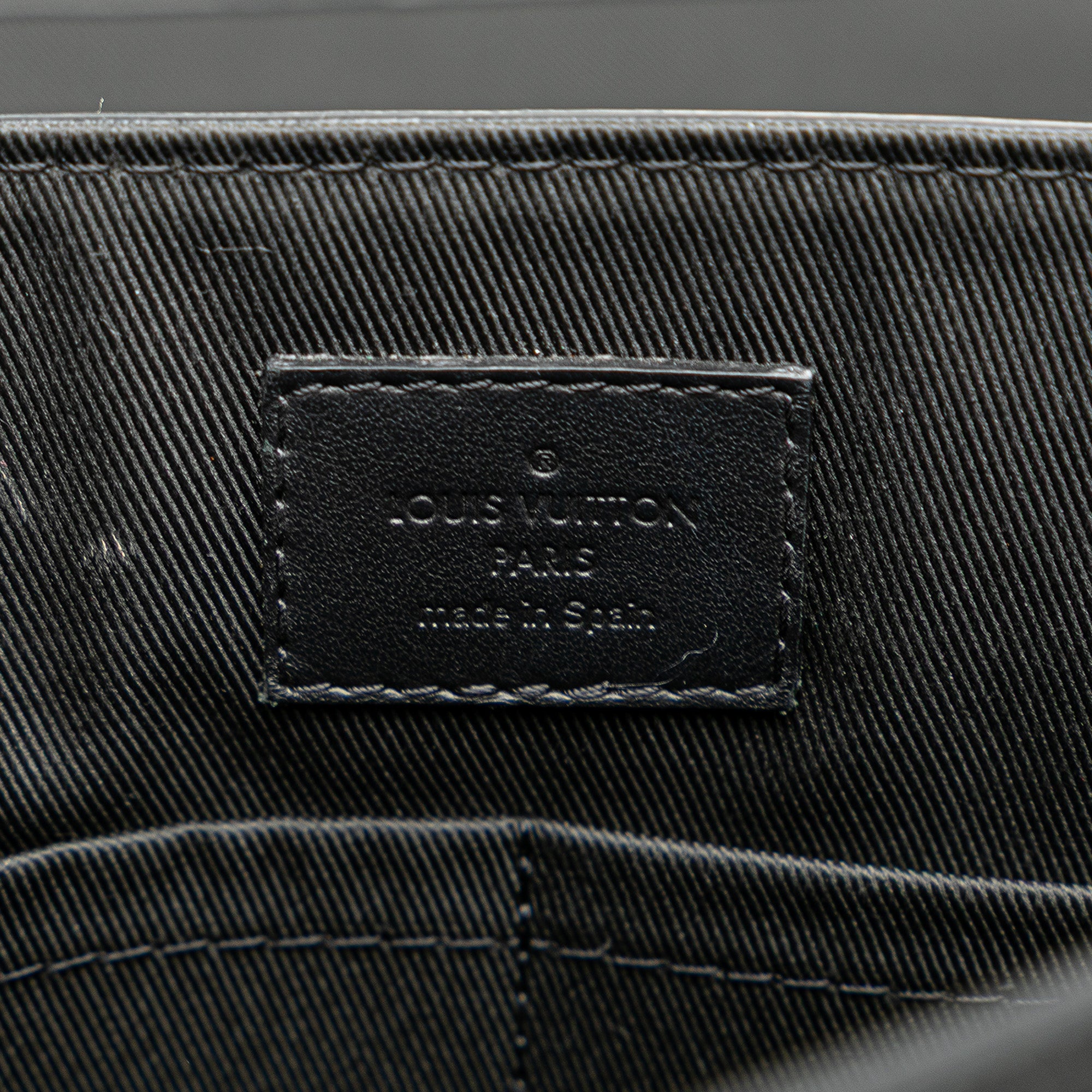 Louis Vuitton Aerogram Takeoff Messenger - image 5