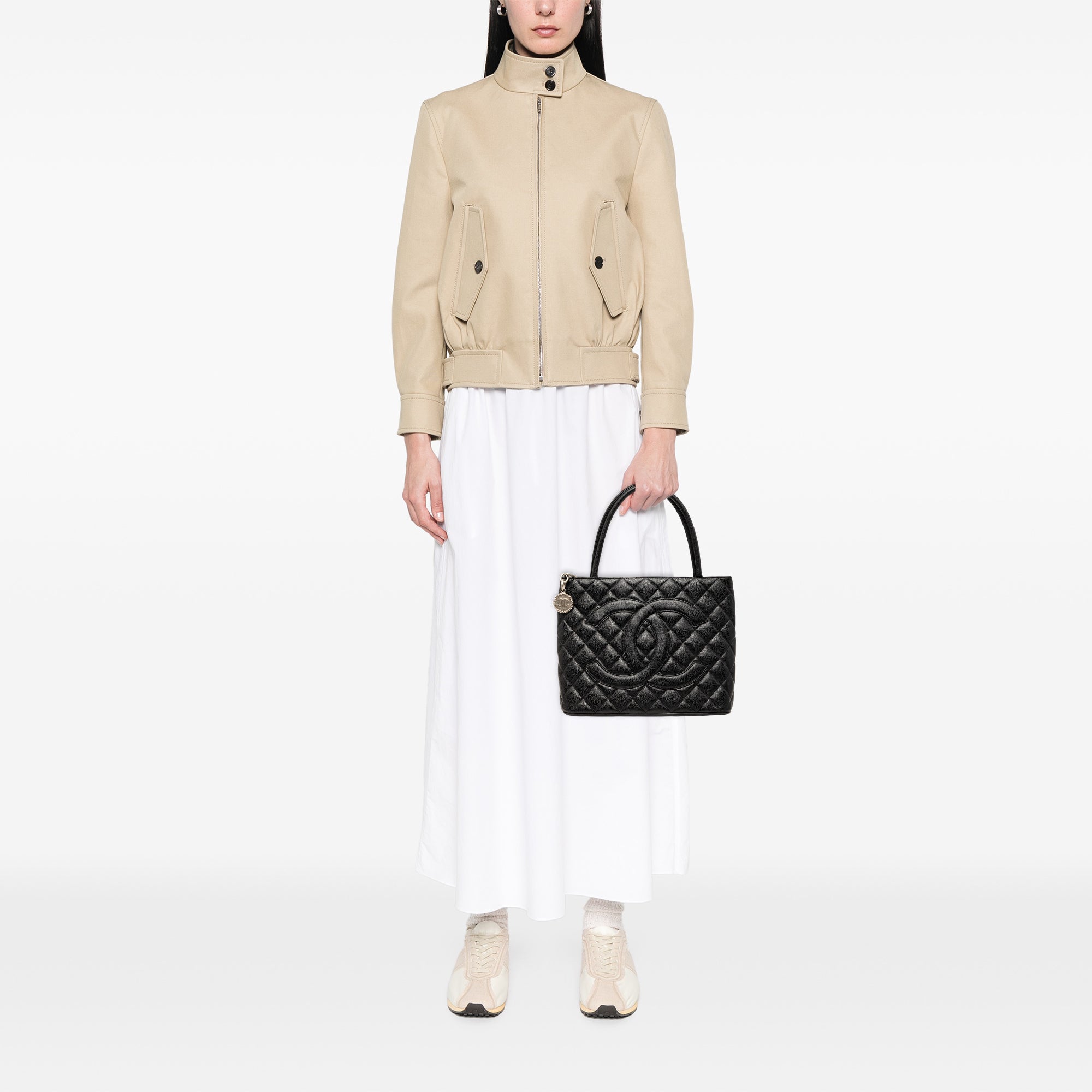 Chanel Caviar Medallion Tote - image 7