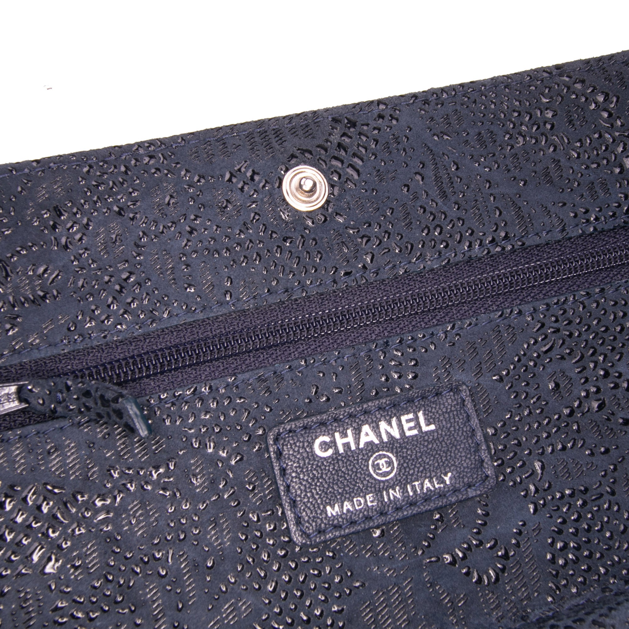 Chanel CC Lace Overlay Goatskin Wallet On Chain - image 7