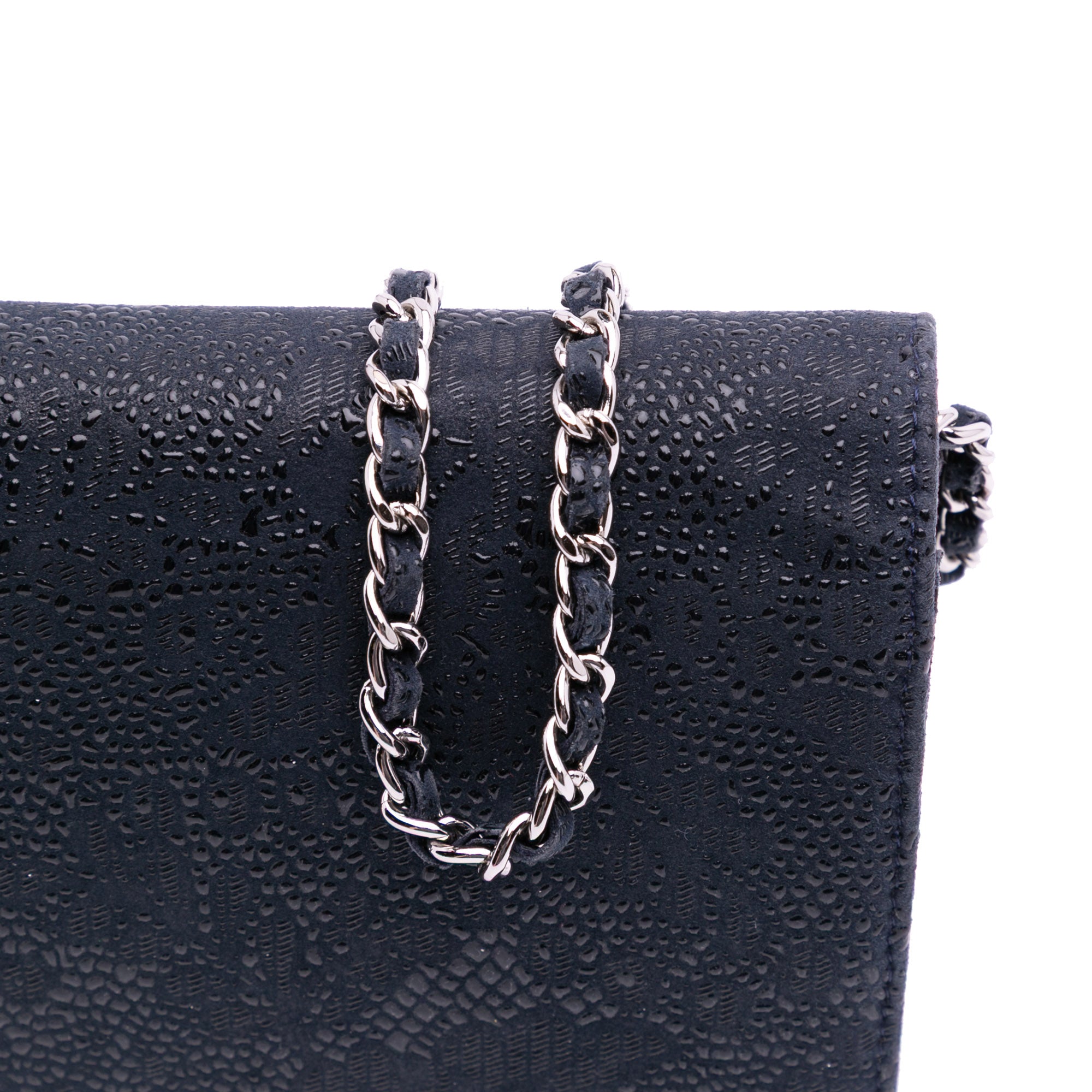 Chanel CC Lace Overlay Goatskin Wallet On Chain - image 8