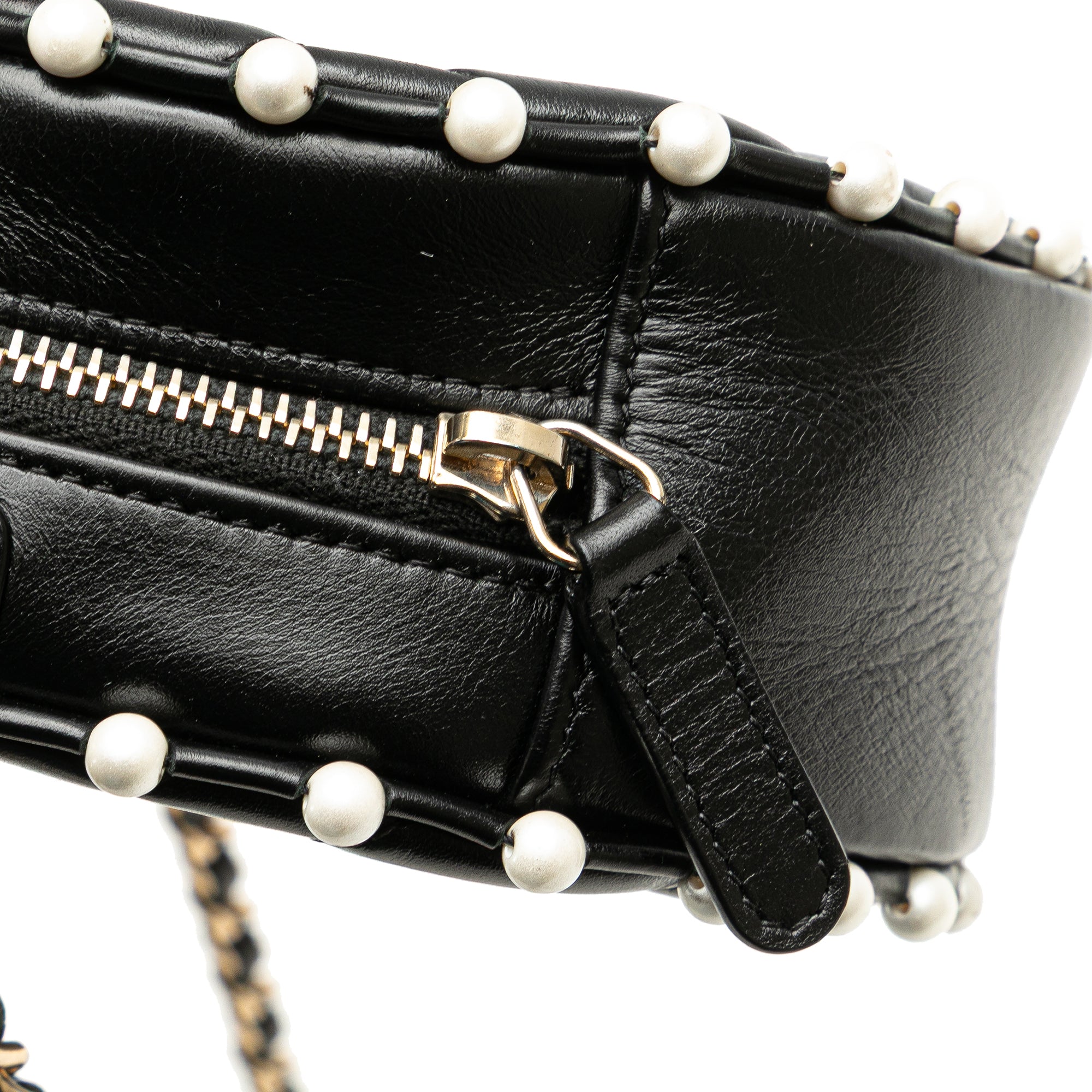 Chanel Quilted Calfskin Pearl Studded Round Clutch with Chain - image 7
