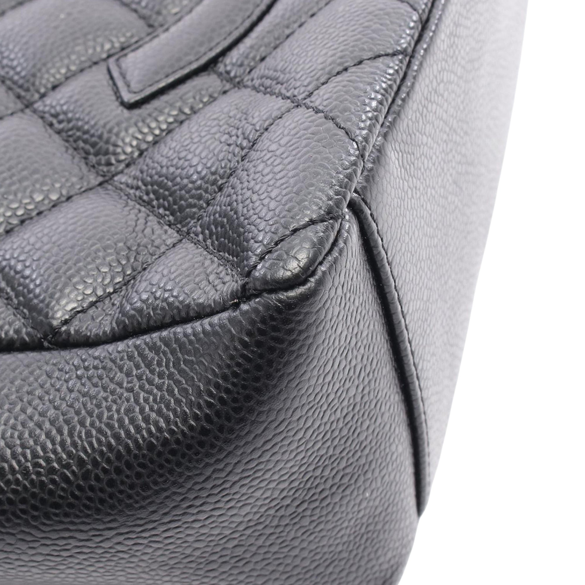 Chanel Caviar Petite Shopping Tote - image 7