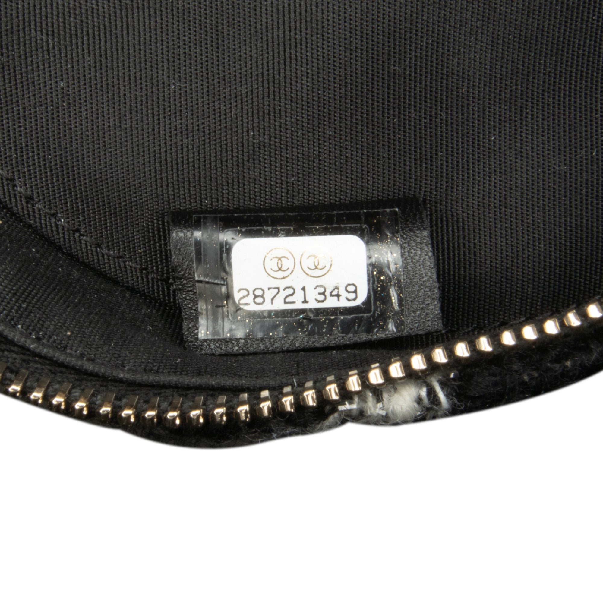 Chanel Tweed 19 Round Clutch with Chain - image 9