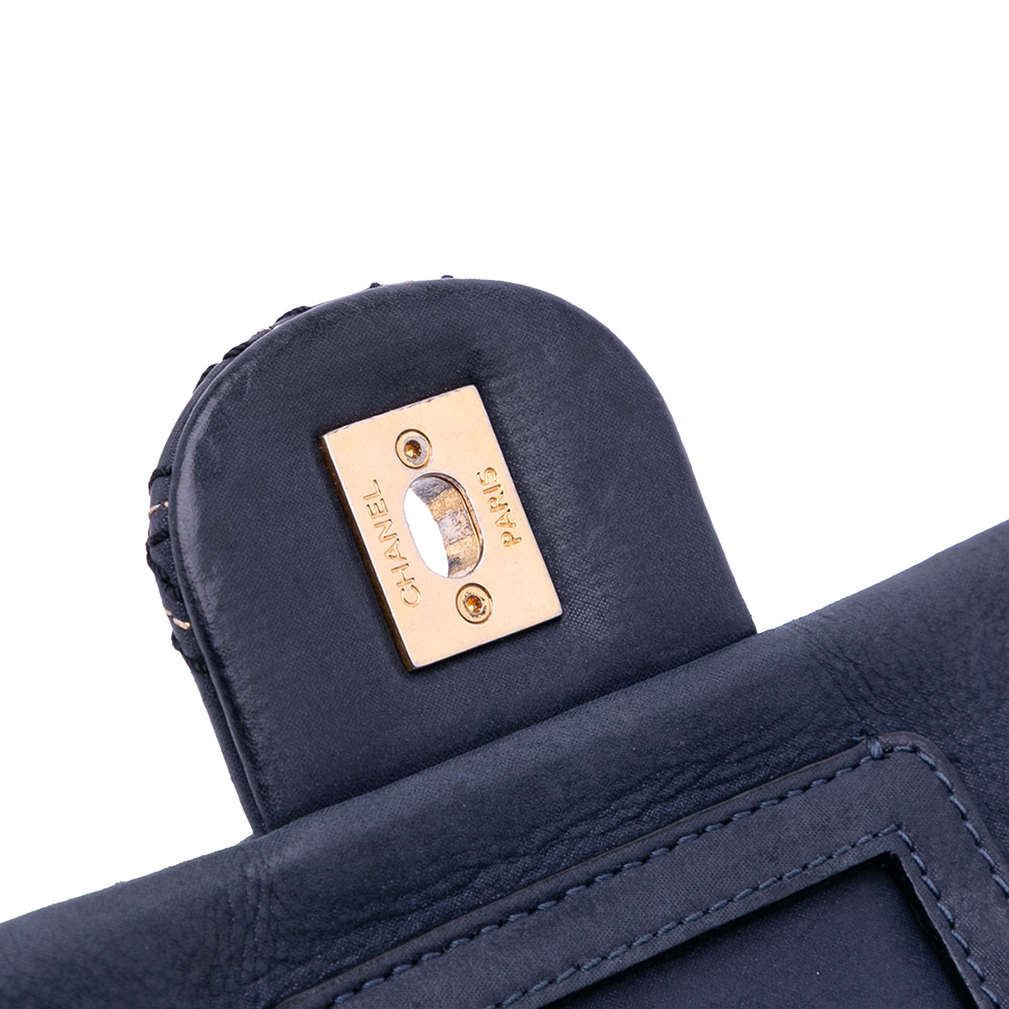 Chanel Jumbo Quilted Calfskin Triple Stitched Flap - image 10