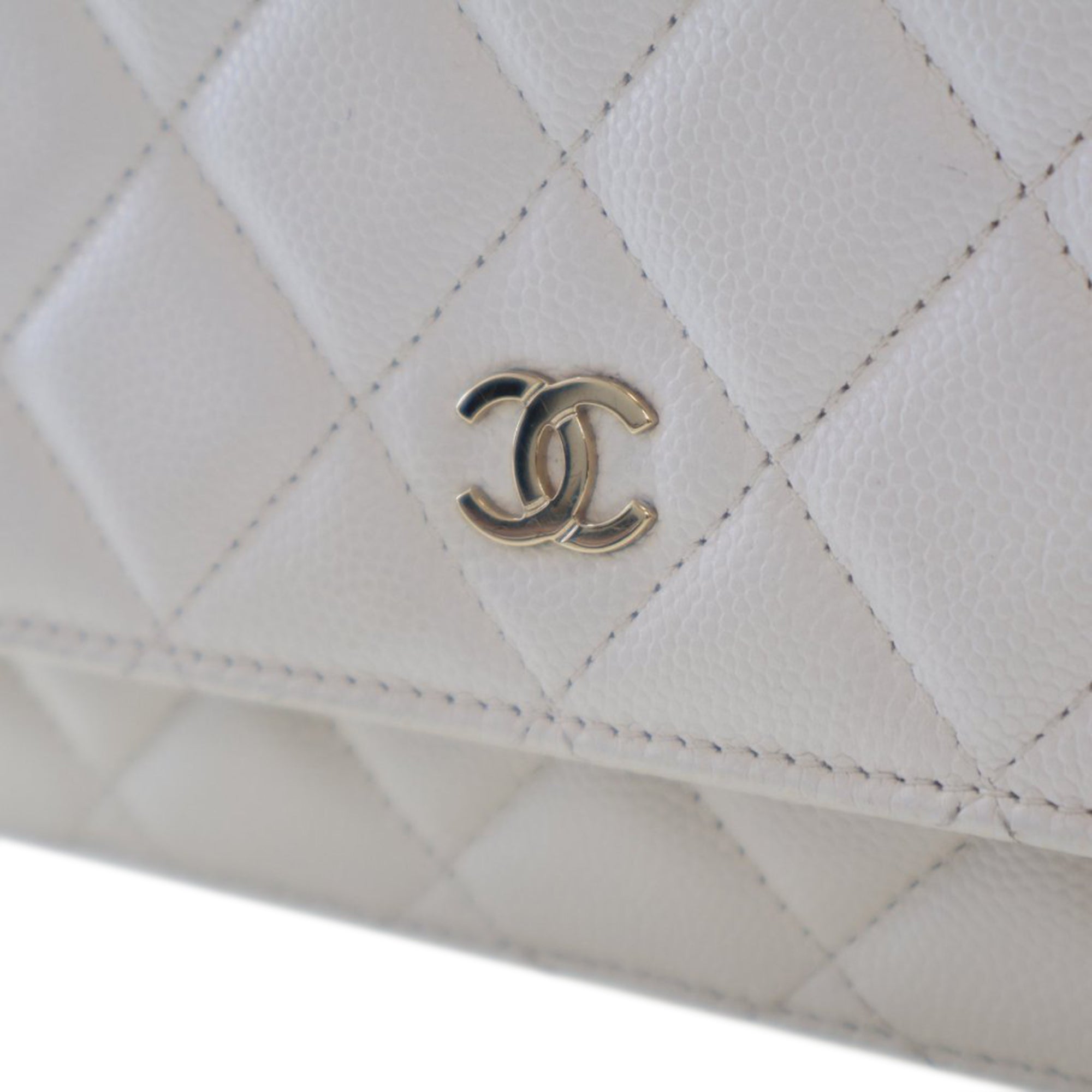 Chanel Classic Caviar Wallet On Chain - image 10